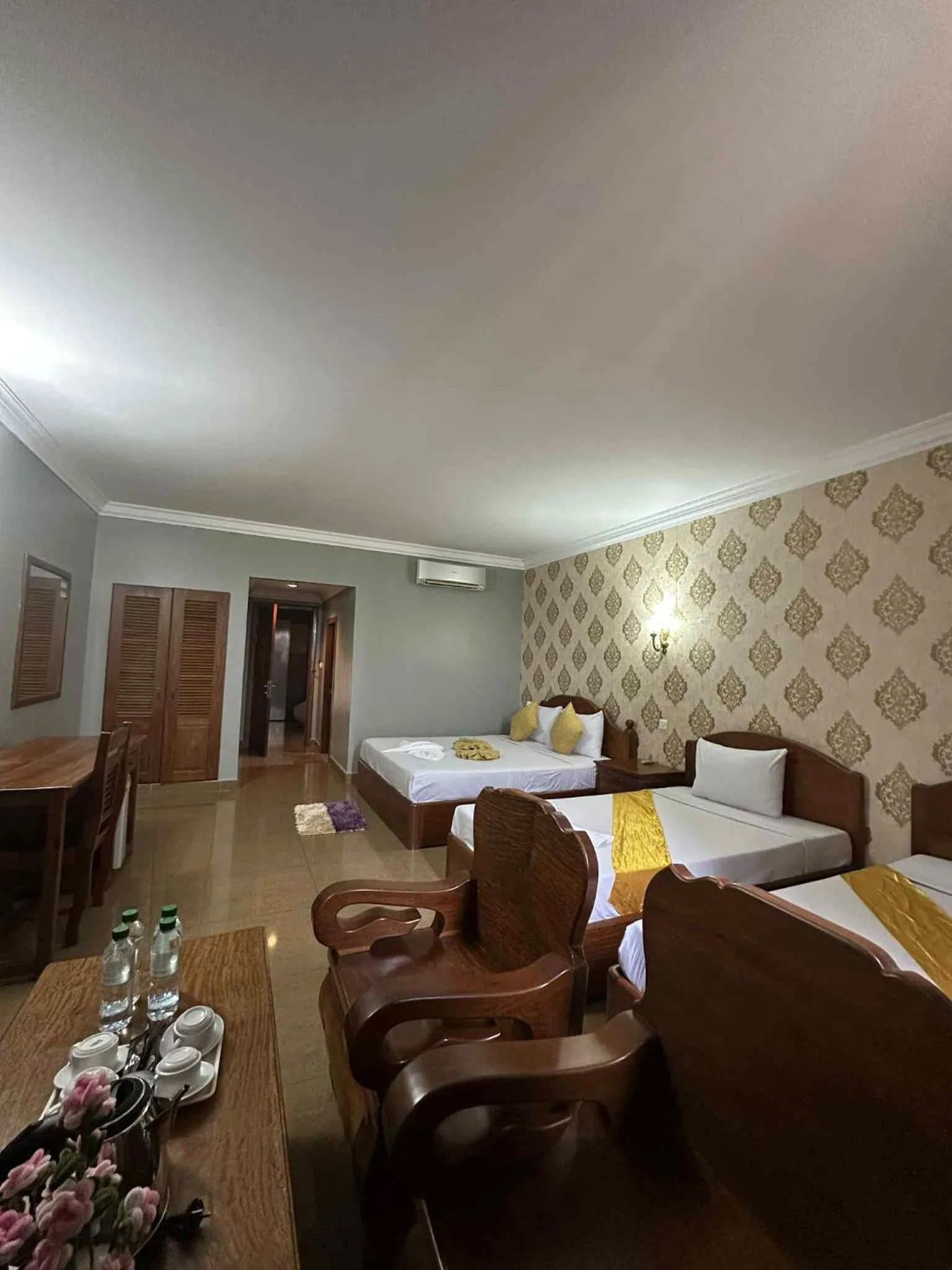 Bed in RatanakCity hotel