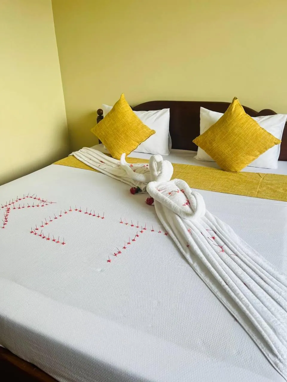 Bed in RatanakCity hotel