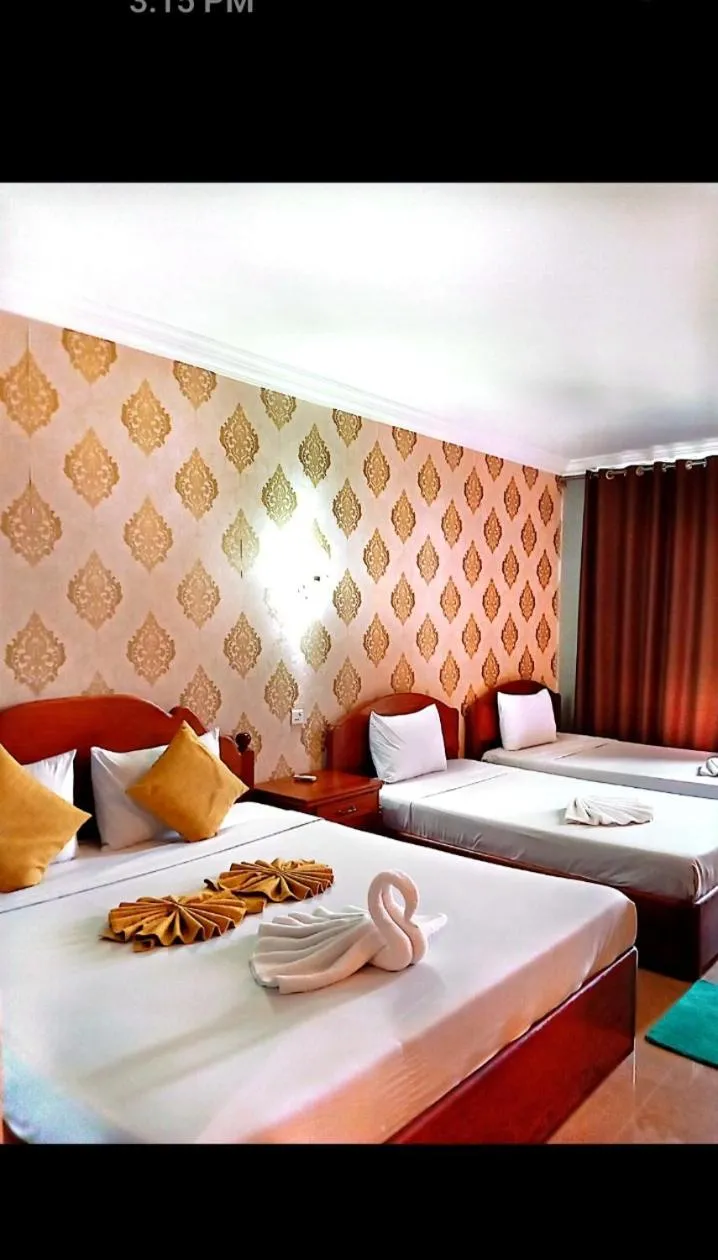 Bed in RatanakCity hotel