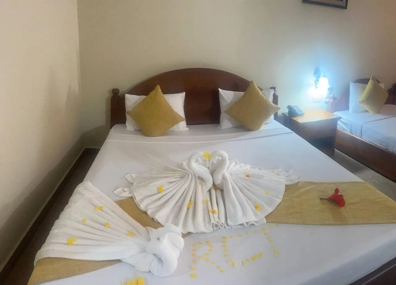 Bed in RatanakCity hotel