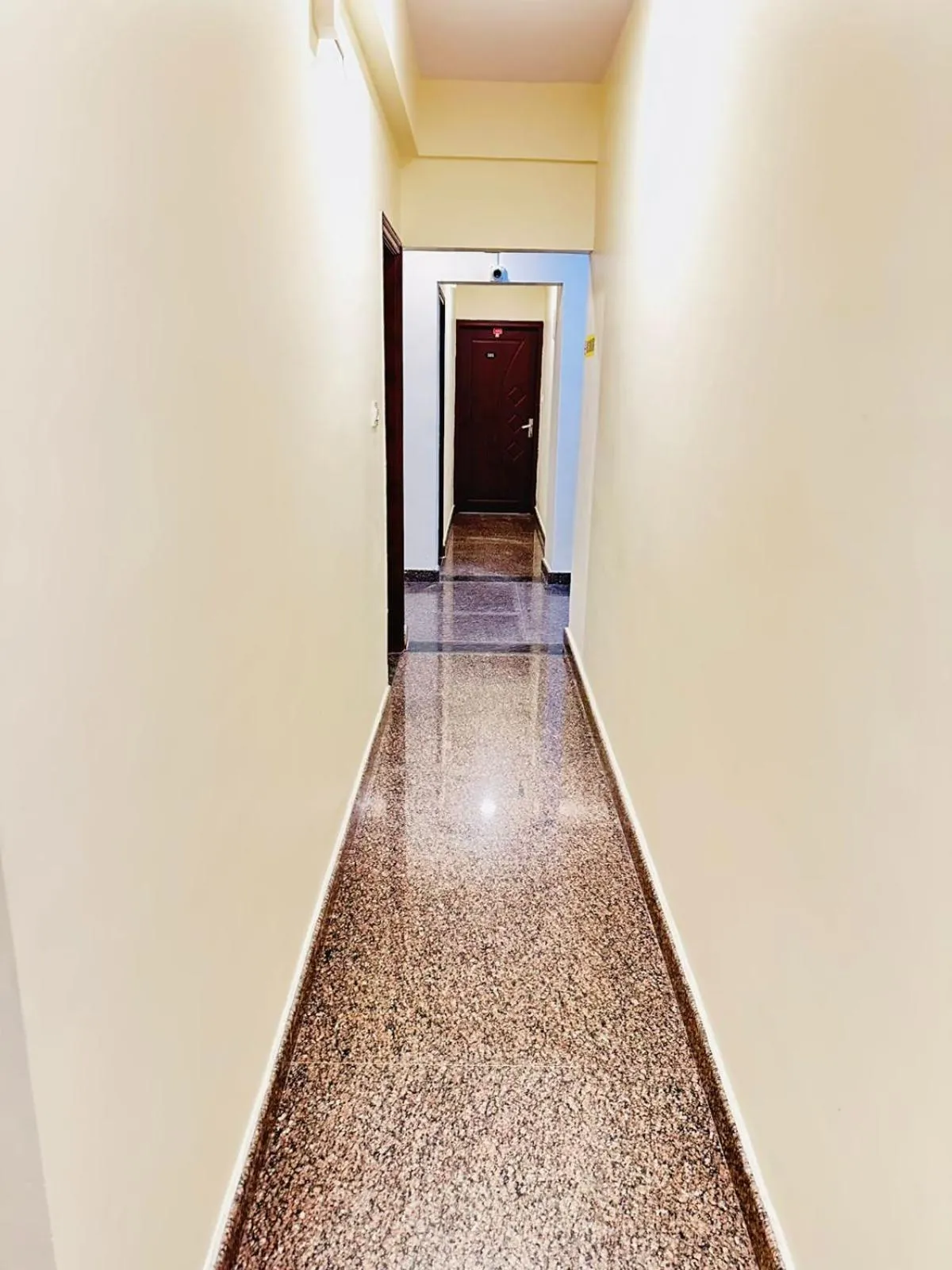 Property building in Hotel SM Stay INN