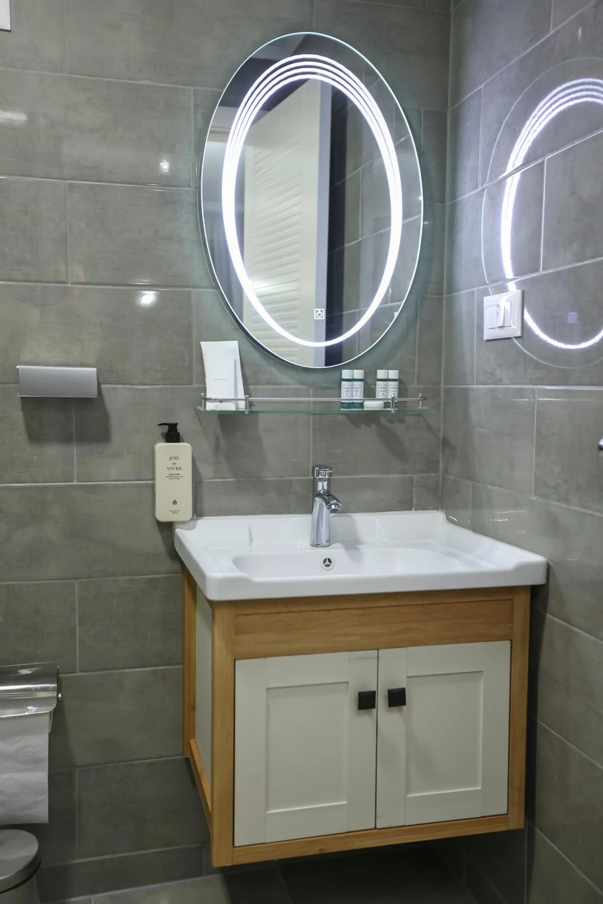 Bathroom in Hotel Riverside