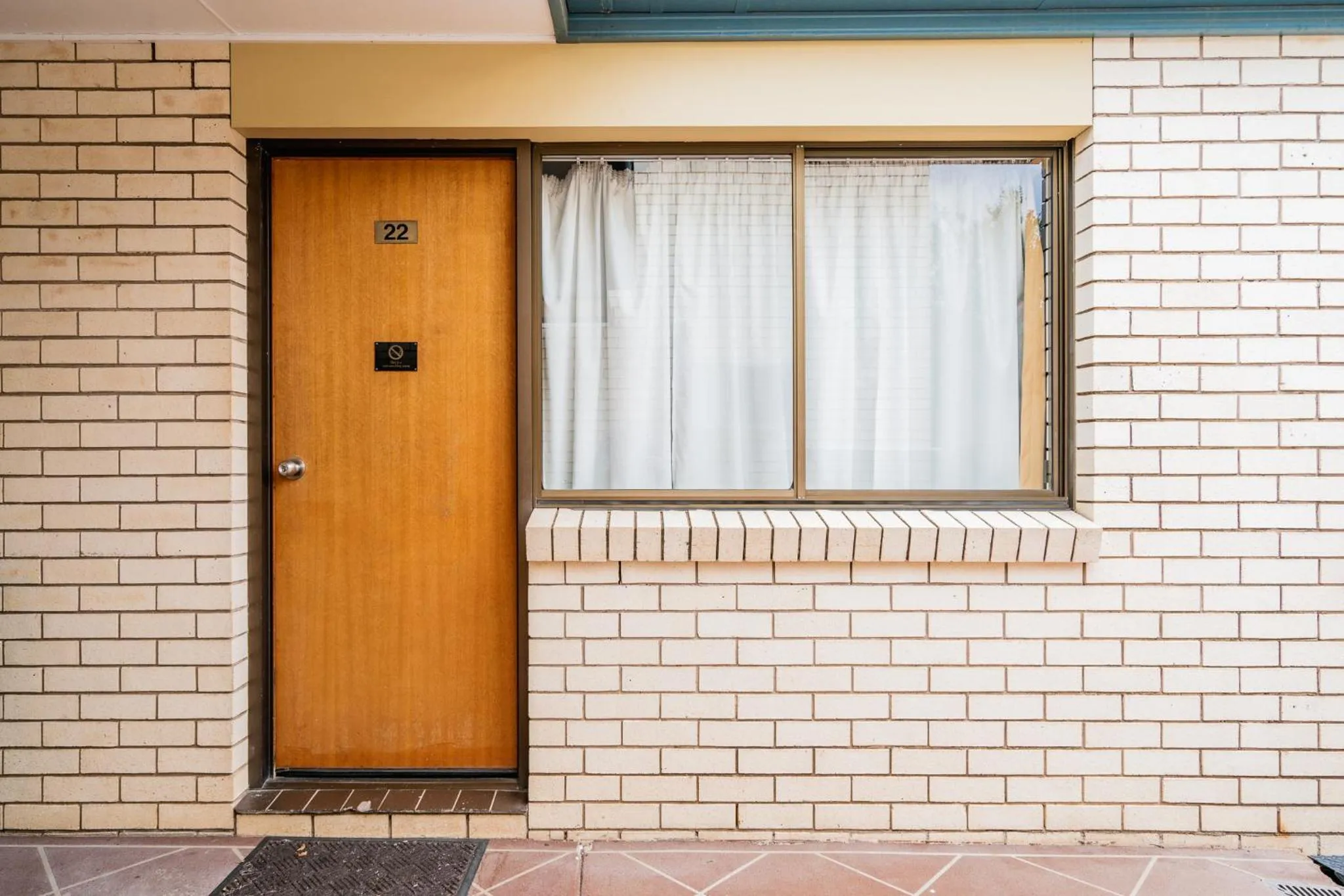 Facade/entrance in Capella Hotel Motel