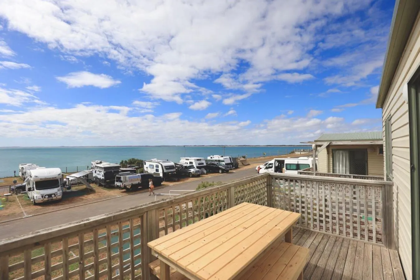 Balcony/Terrace in Sea Vu Caravan Park