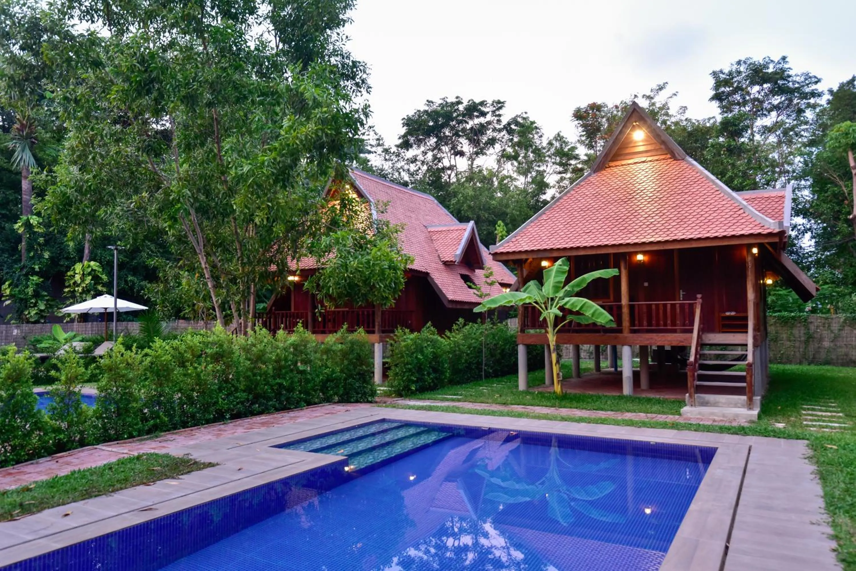 Swimming pool in Angkor Heart Bungalow