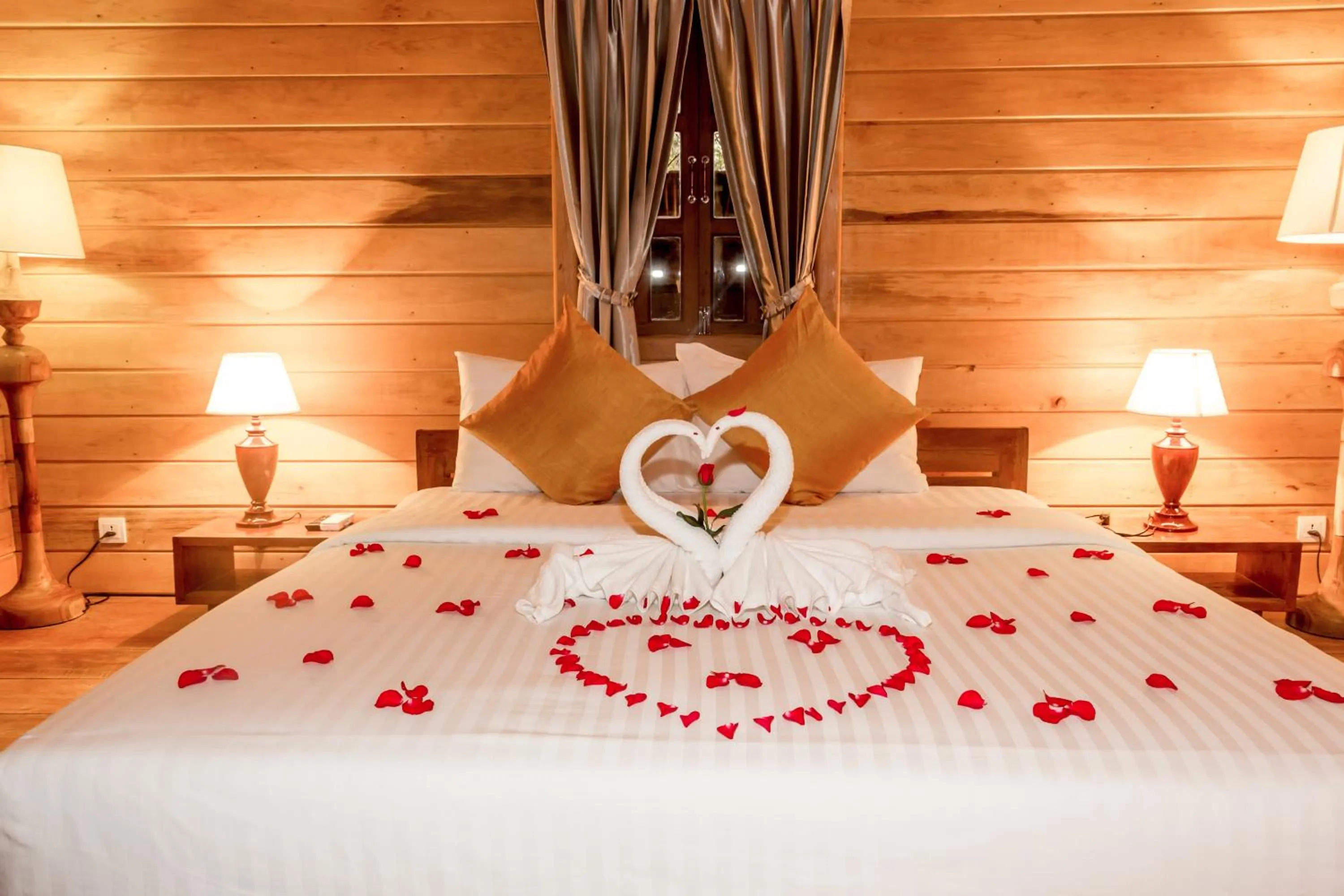 Bedroom, Bed in Angkor Heart Bungalow