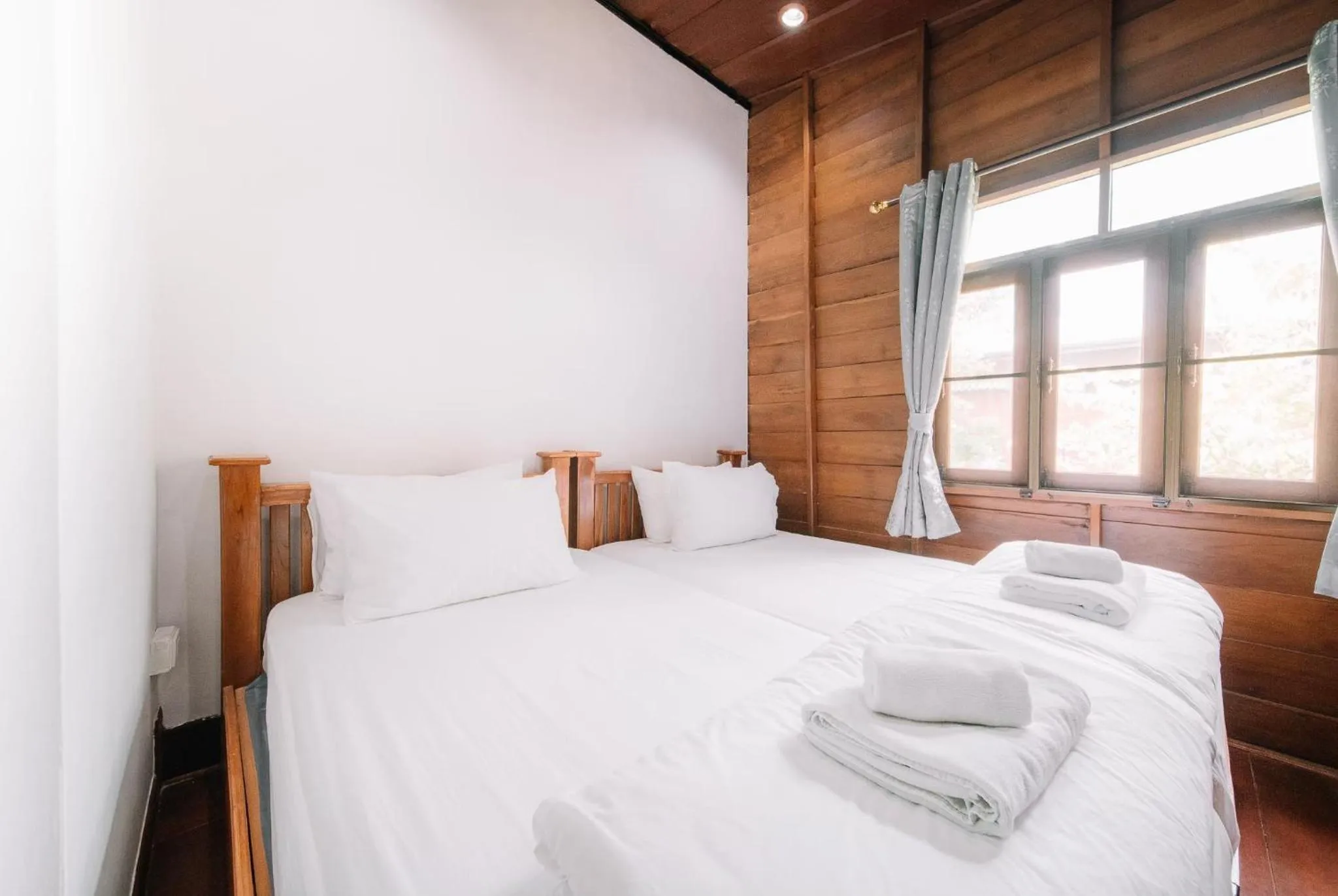 Bed in Sukhothai Garden