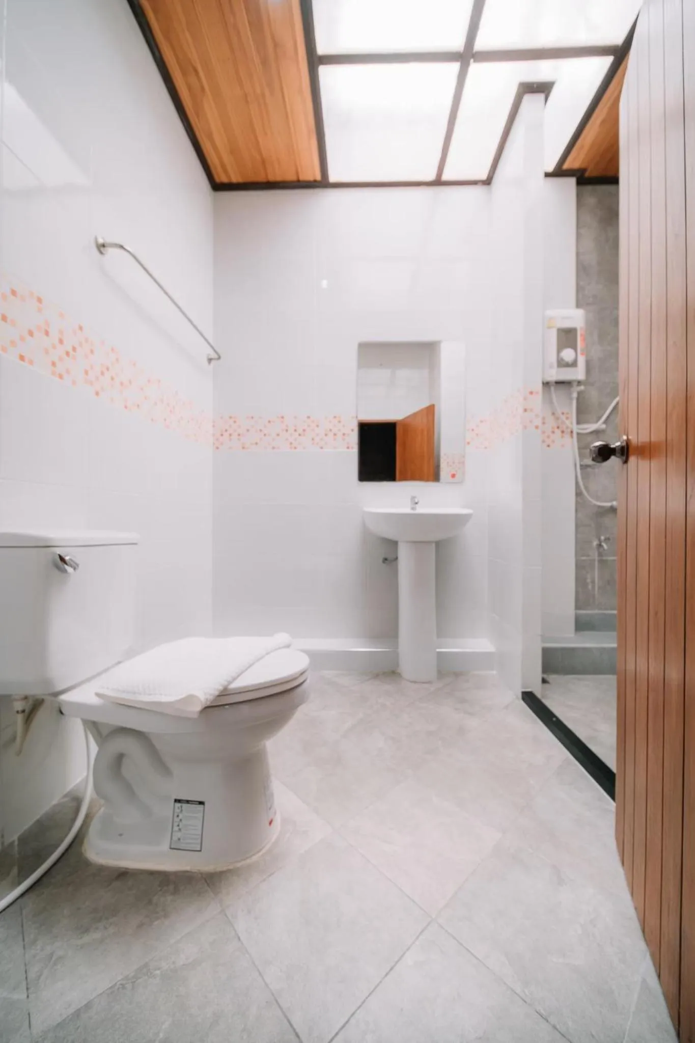 Toilet in Sukhothai Garden