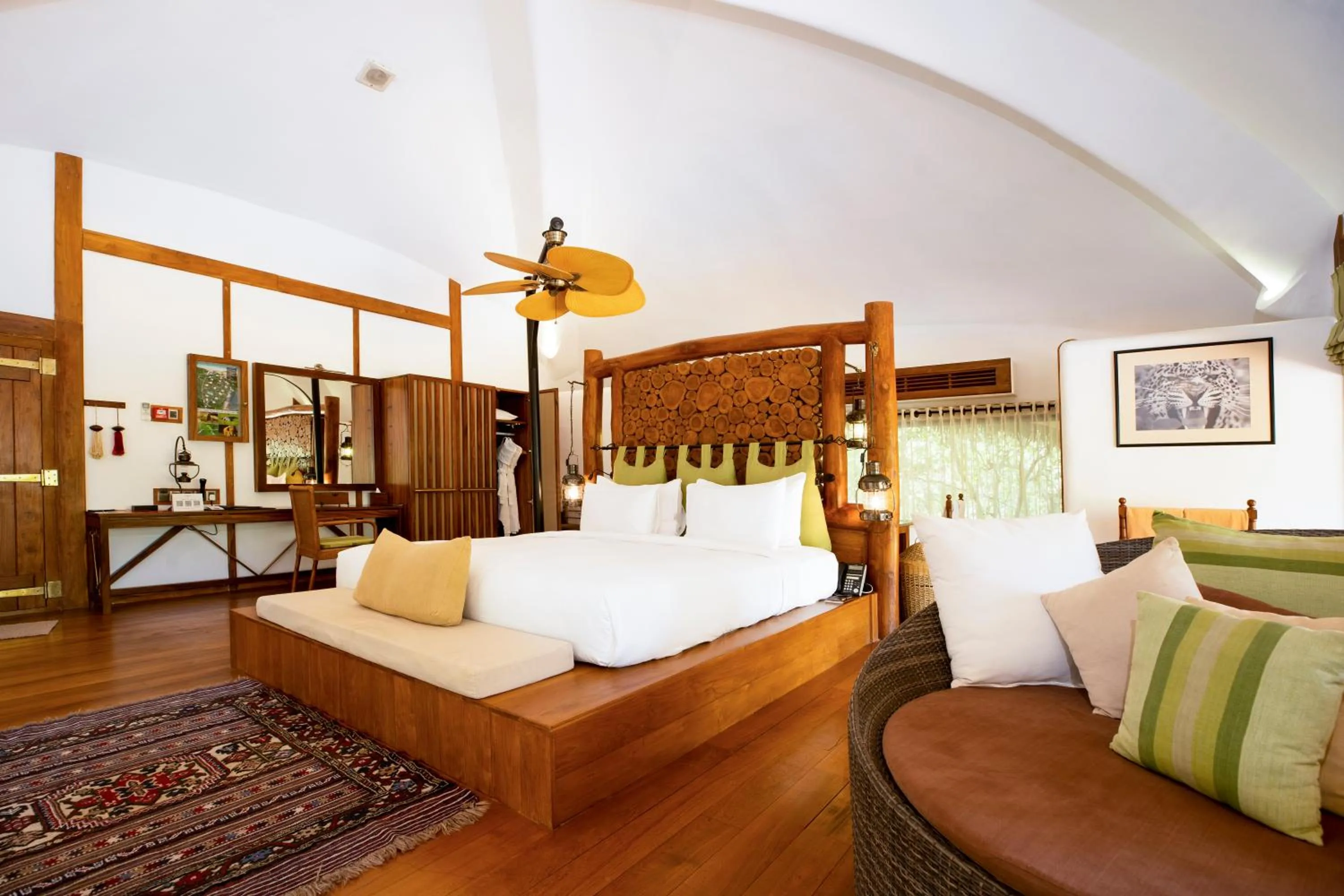 Bed in Uga Chena Huts - Yala - All Inclusive