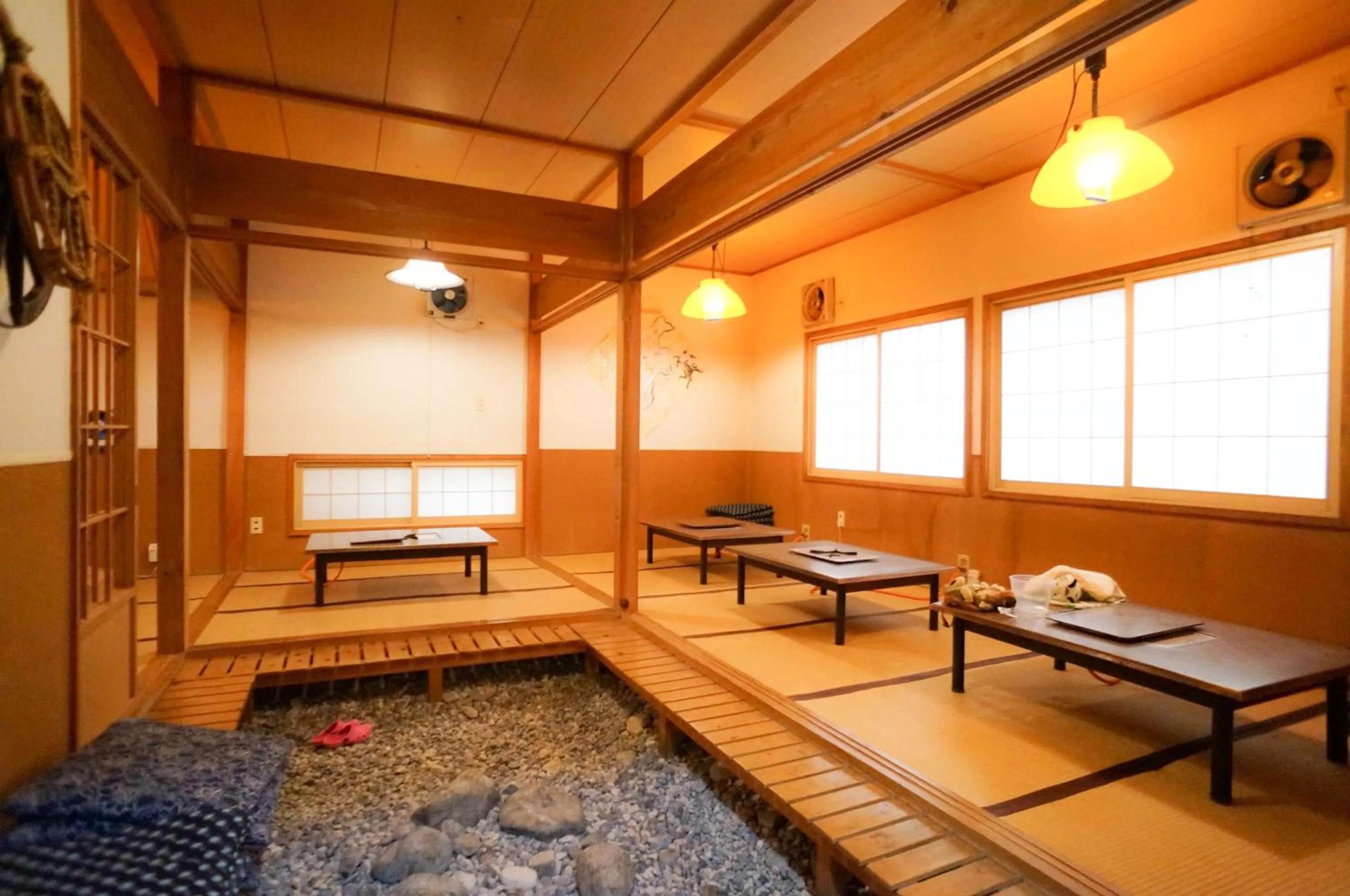 Restaurant/places to eat in Hakuba Märchen House