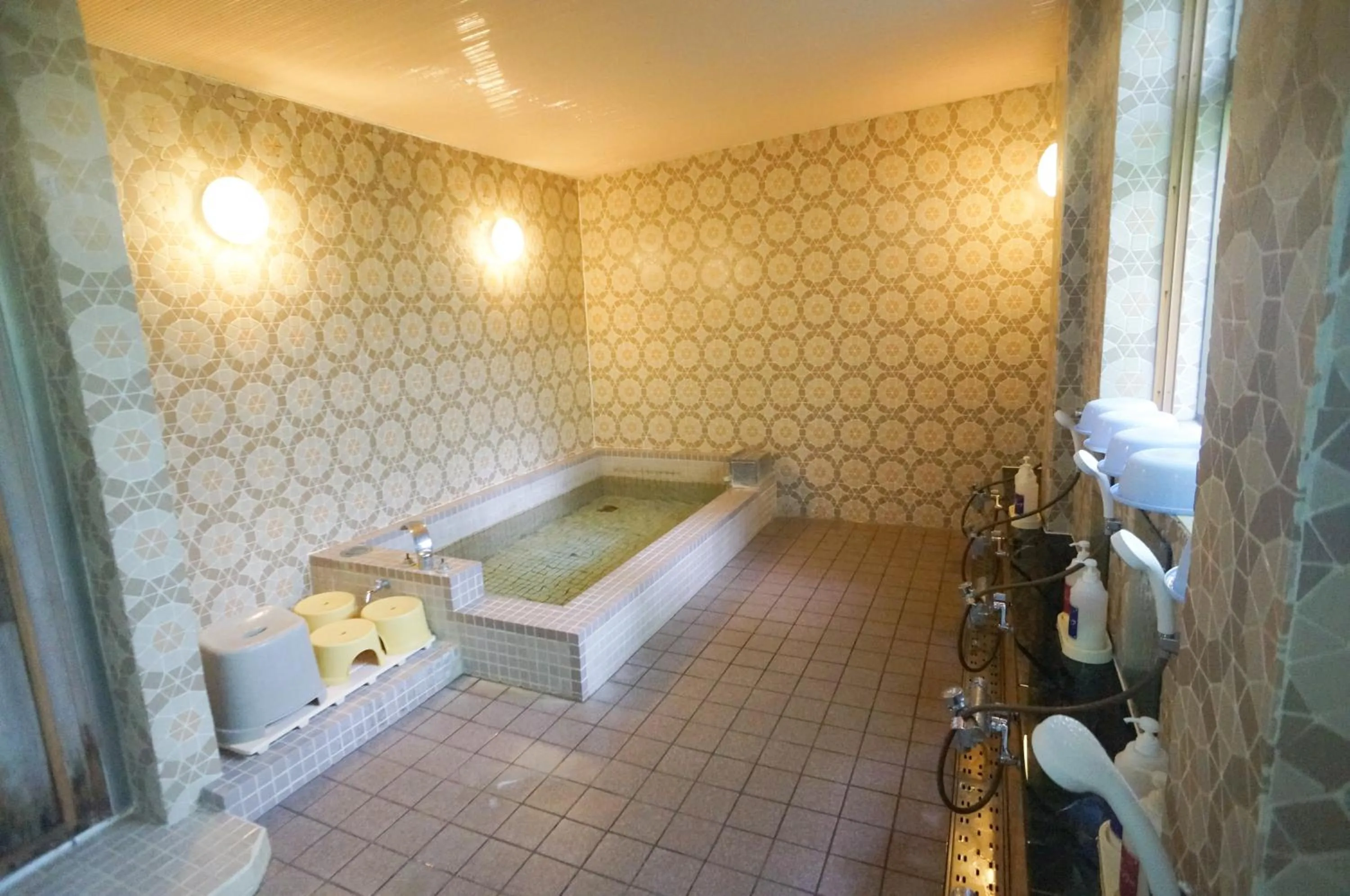 Public Bath in Hakuba Märchen House