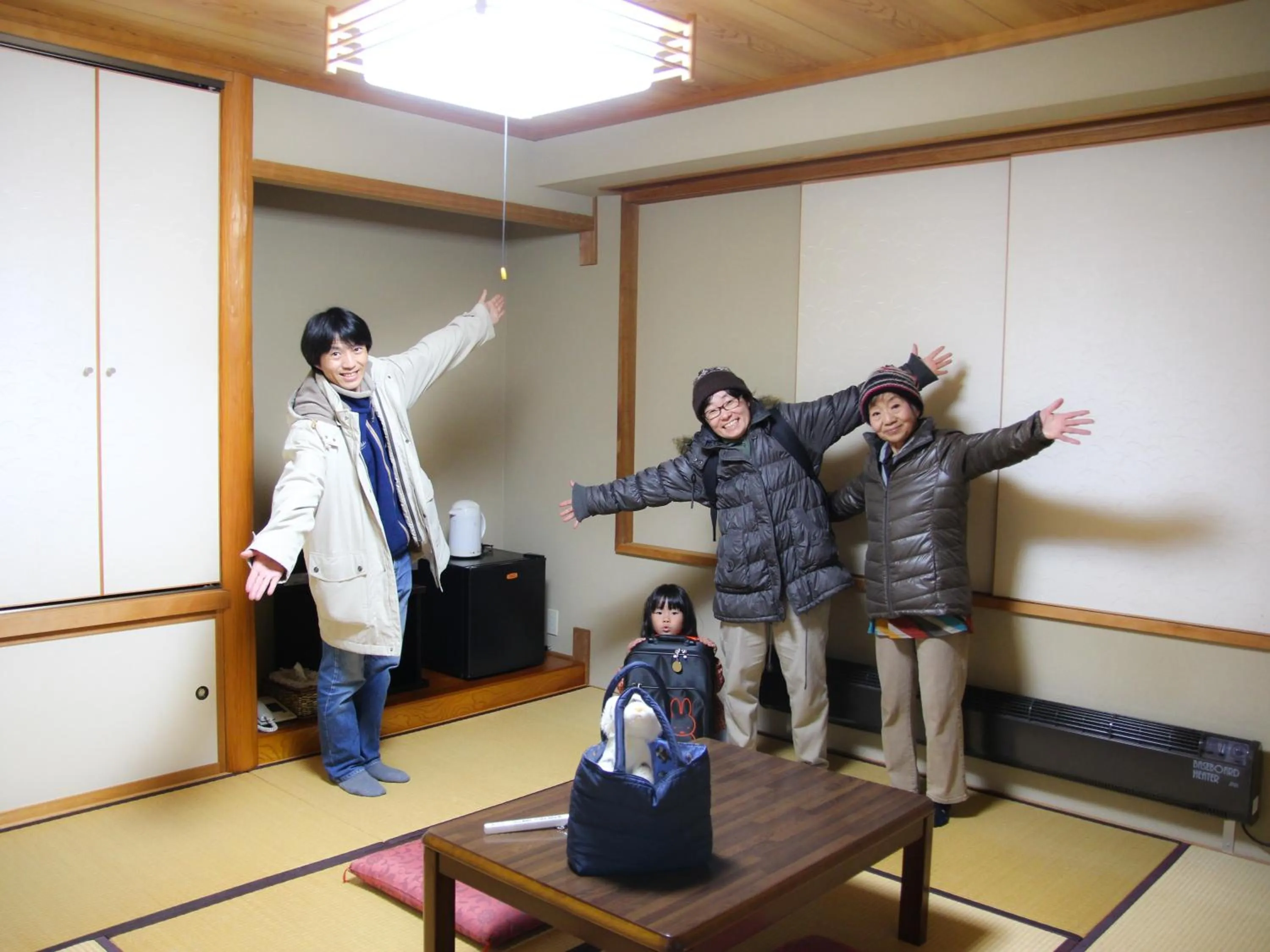 People in Hakuba Märchen House