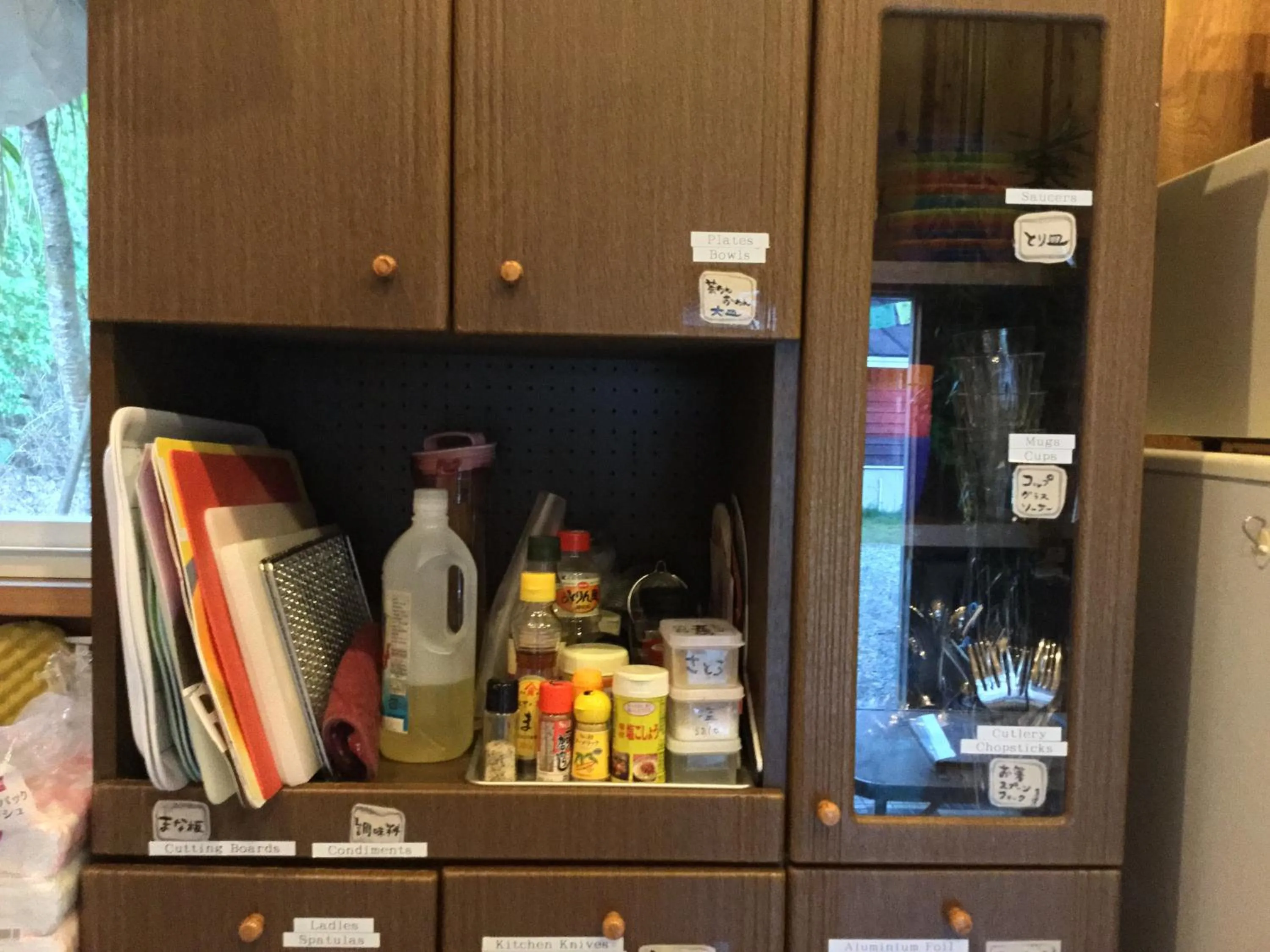 Communal kitchen in Shanti Bungalow