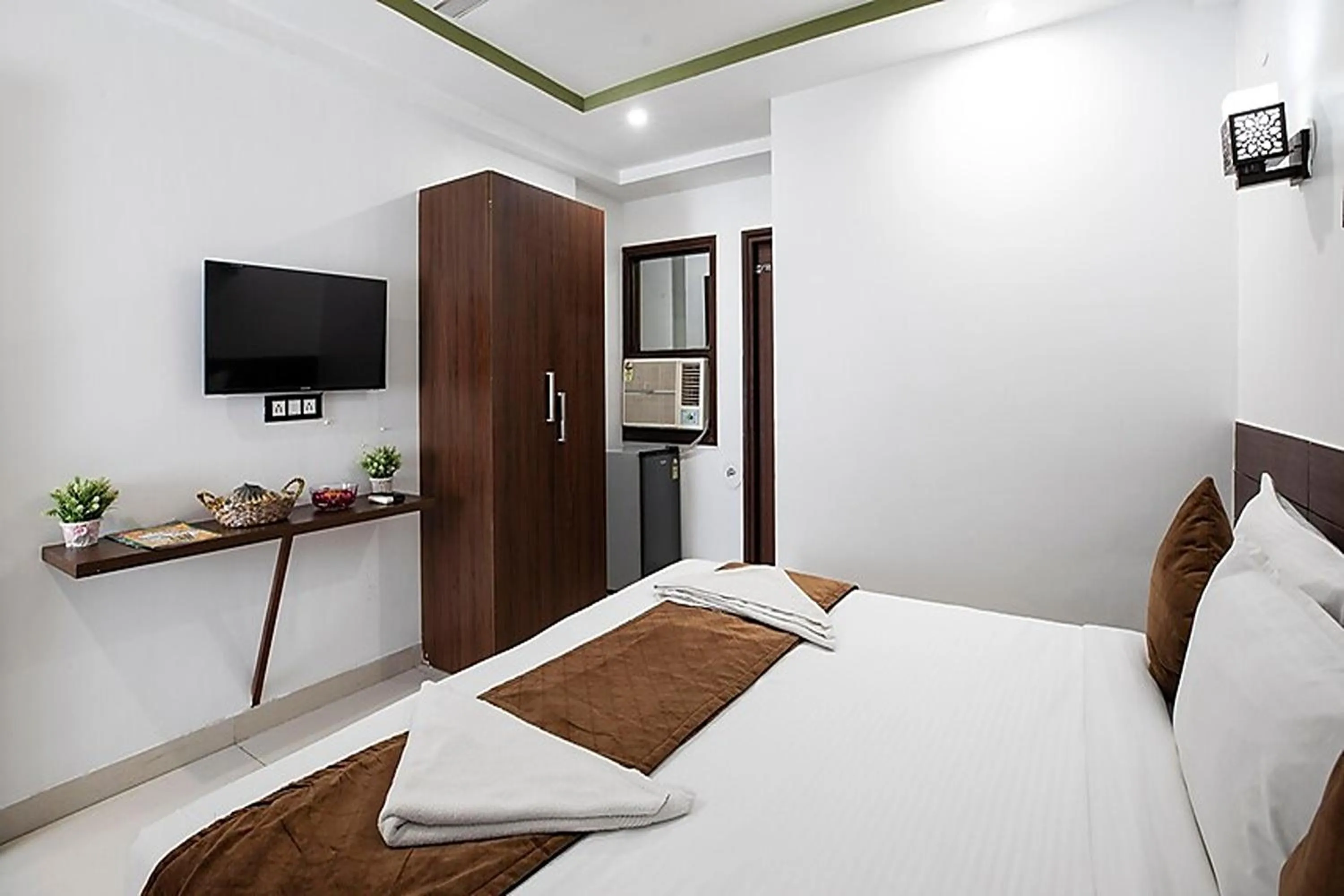 Bed in HR Grand Hotel