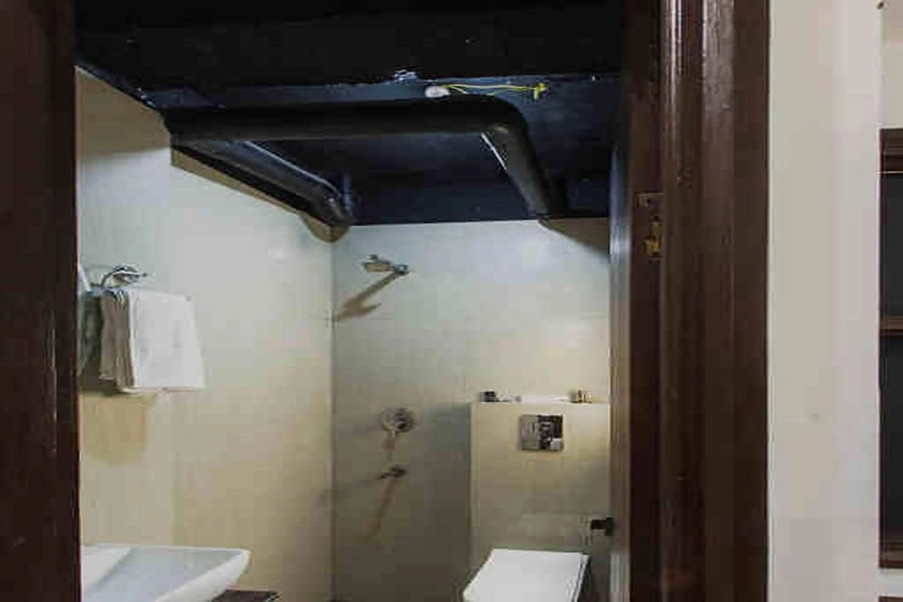 Bathroom in HR Grand Hotel