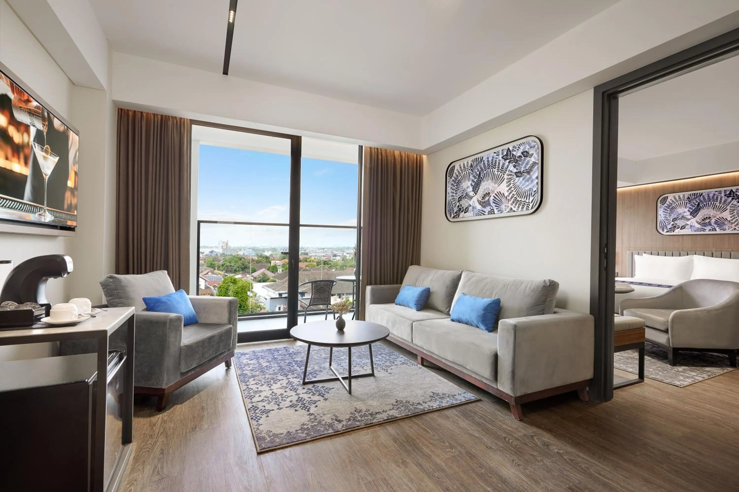 Suite in Oakwood Yogyakarta