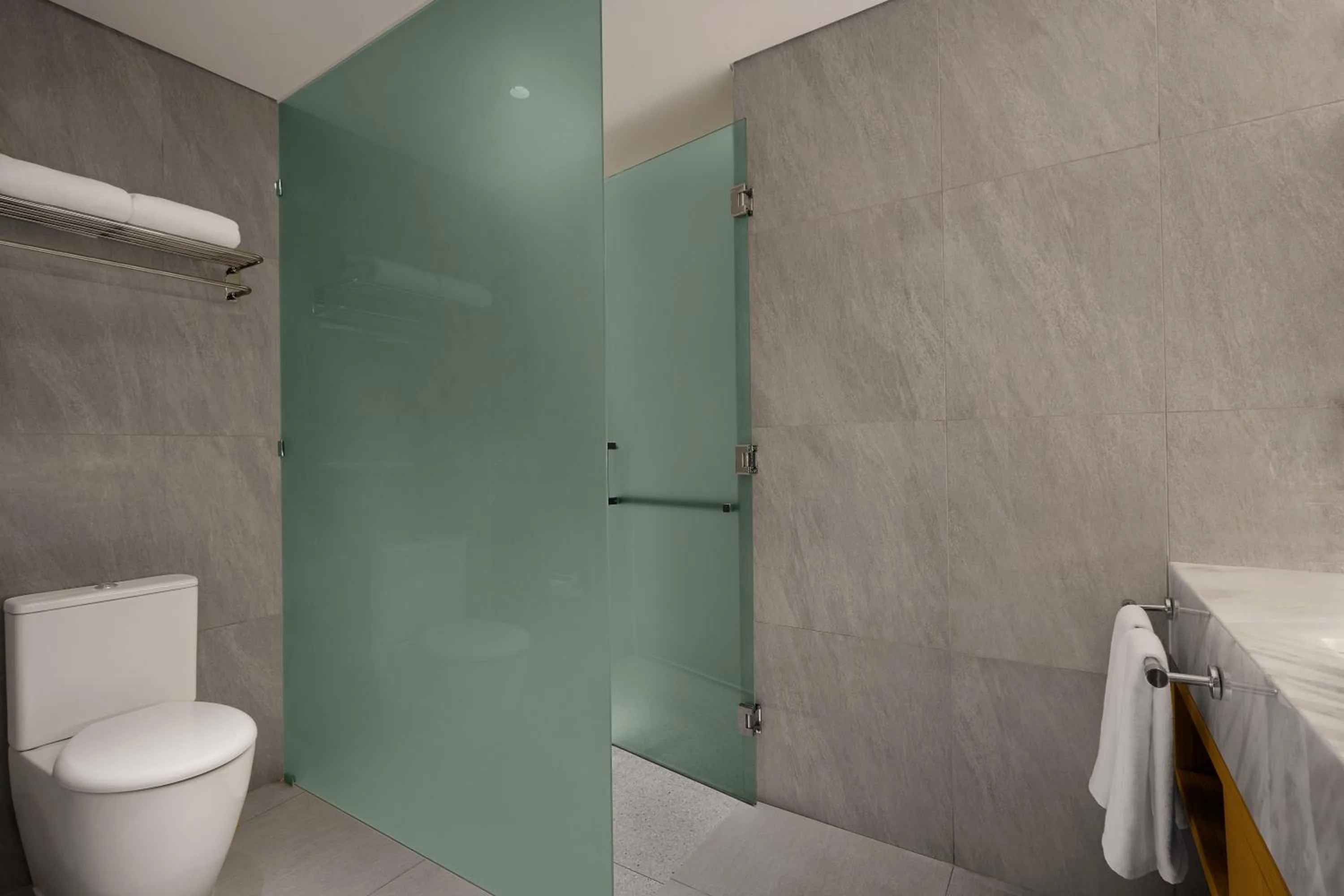 Bathroom in Oakwood Yogyakarta