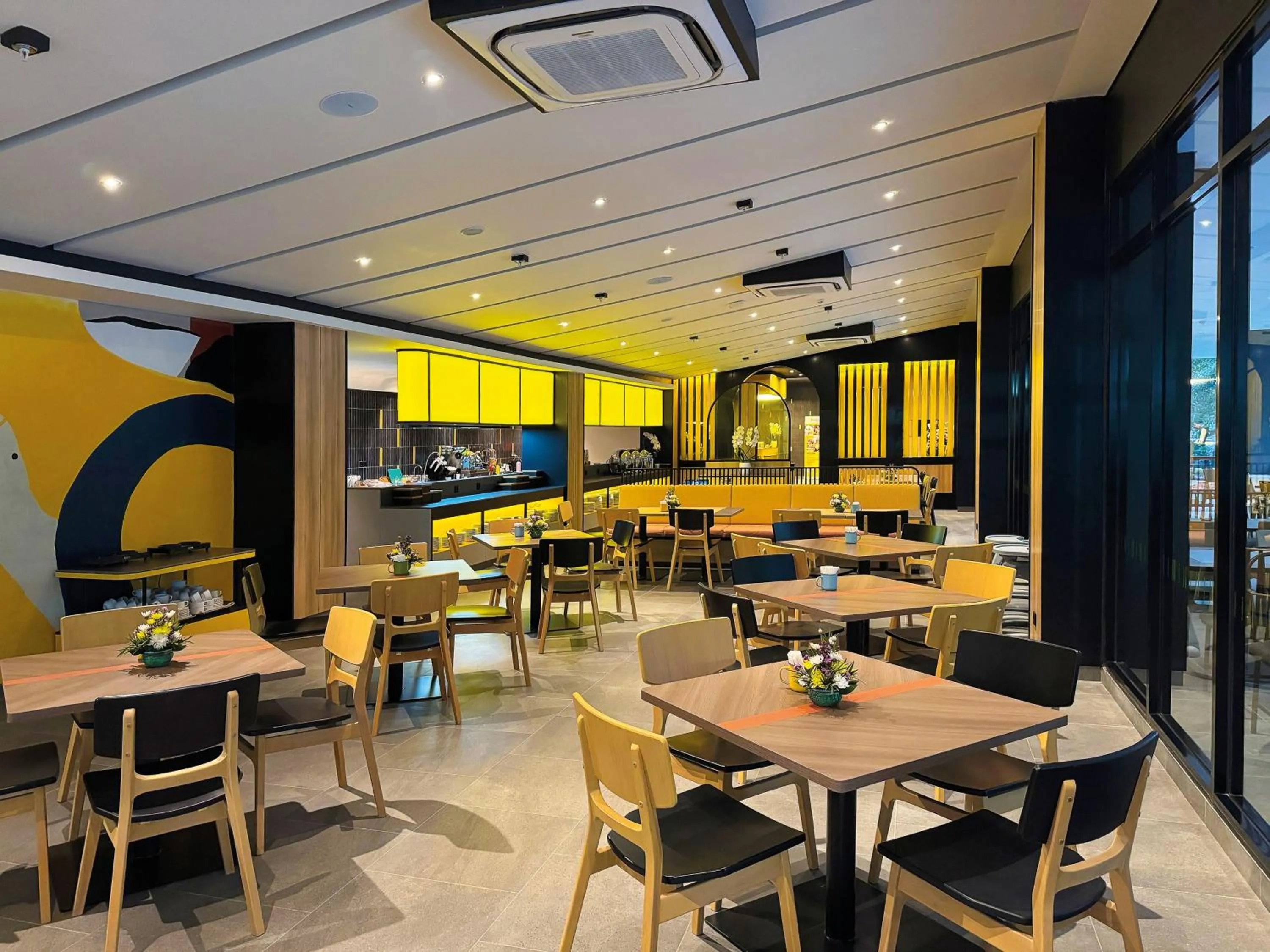 Restaurant/places to eat in Kampi Hotel Sunter