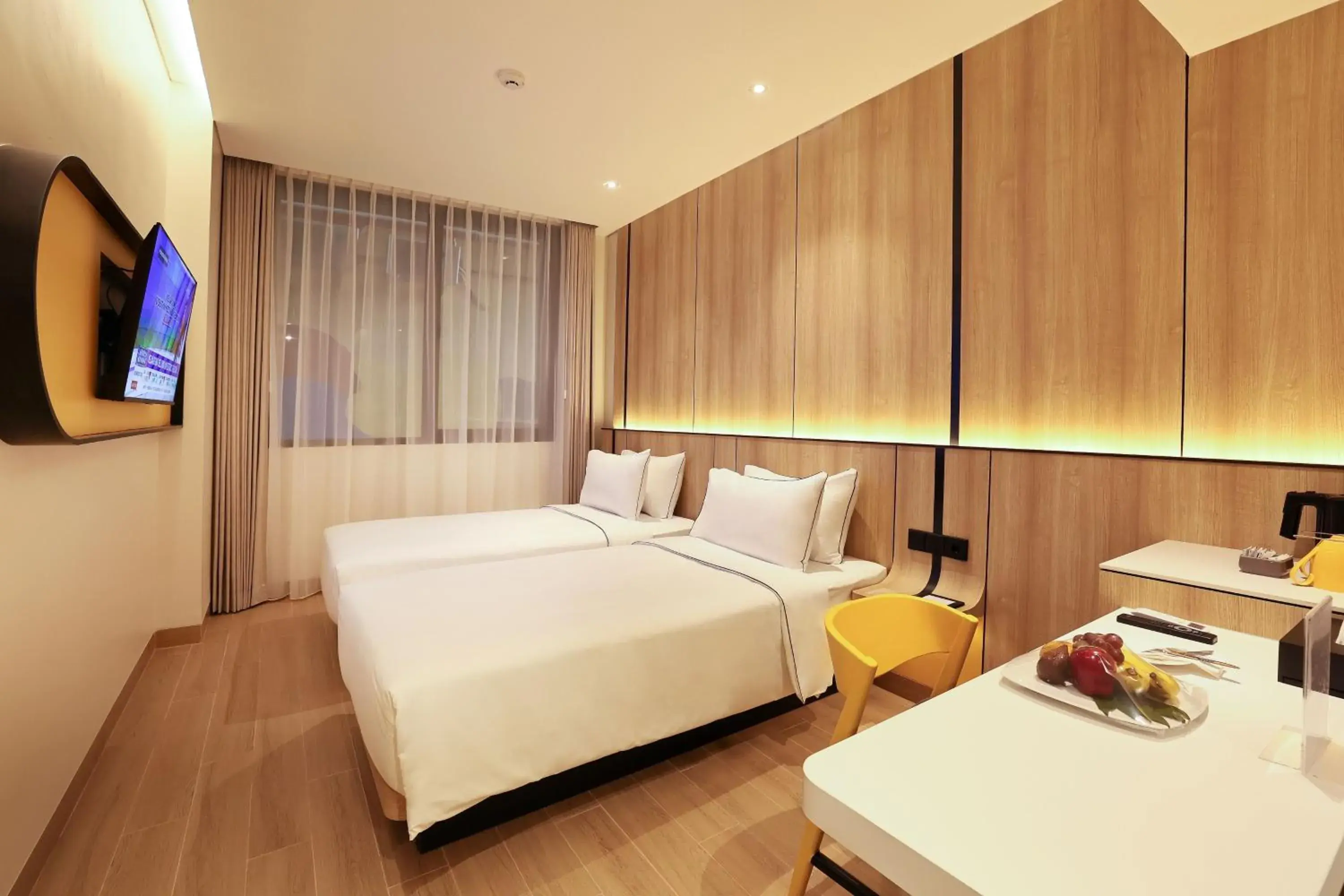 Champ Room Twin with View in Kampi Hotel Sunter Champ Room Twin with View in Kampi Hotel Sunter