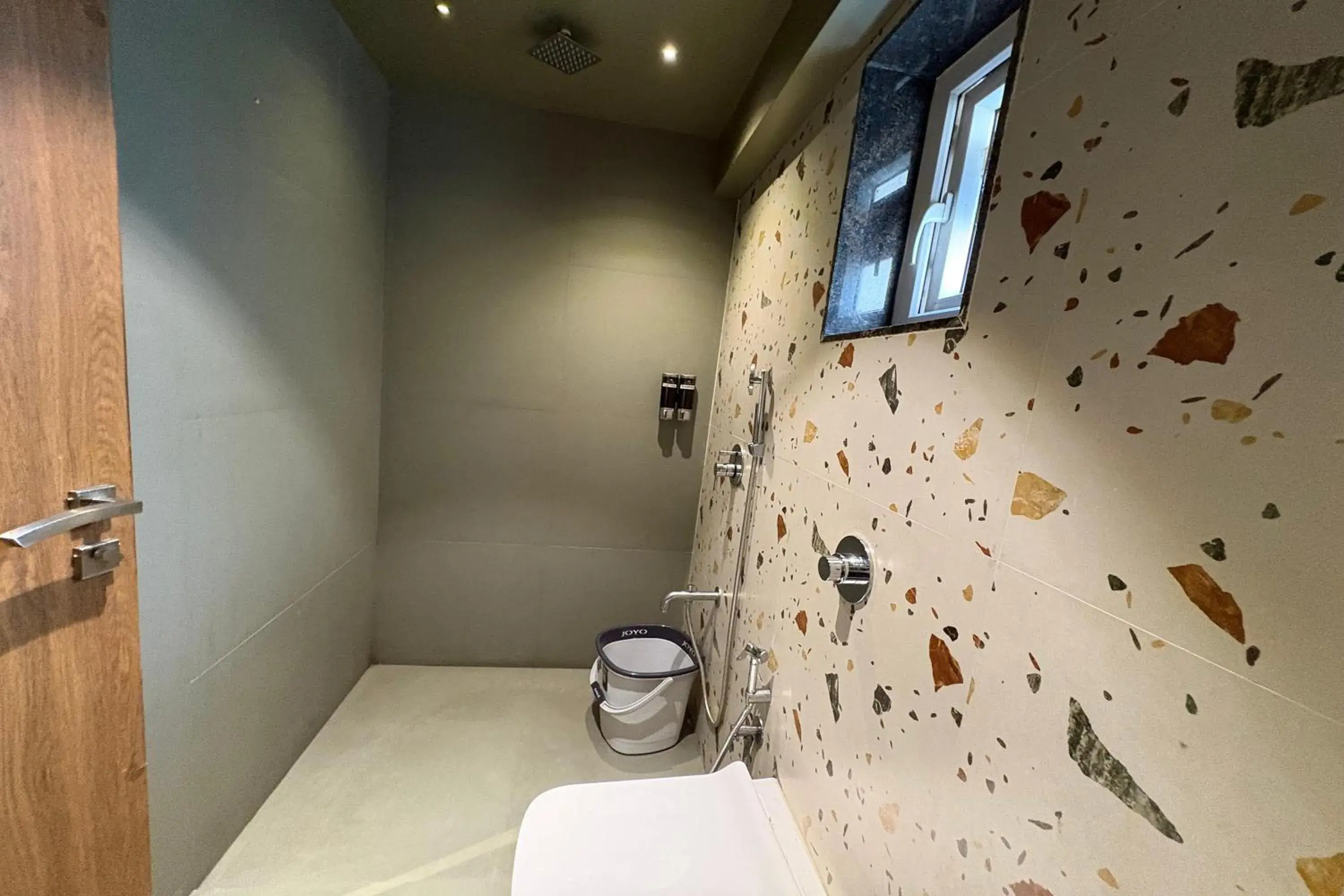 Bathroom in Dream Residency Hotels Pvt Ltd Bathroom in Dream Residency Hotels Pvt Ltd