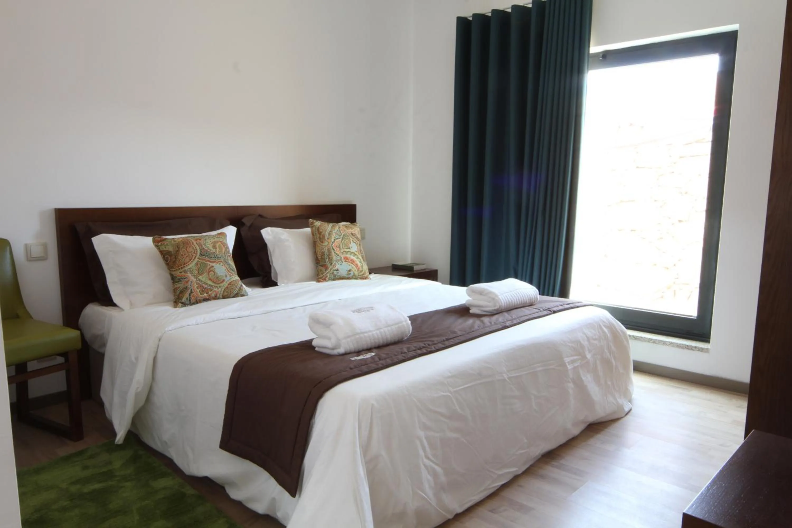Bedroom, Bed in Douro Cister Hotel Resort