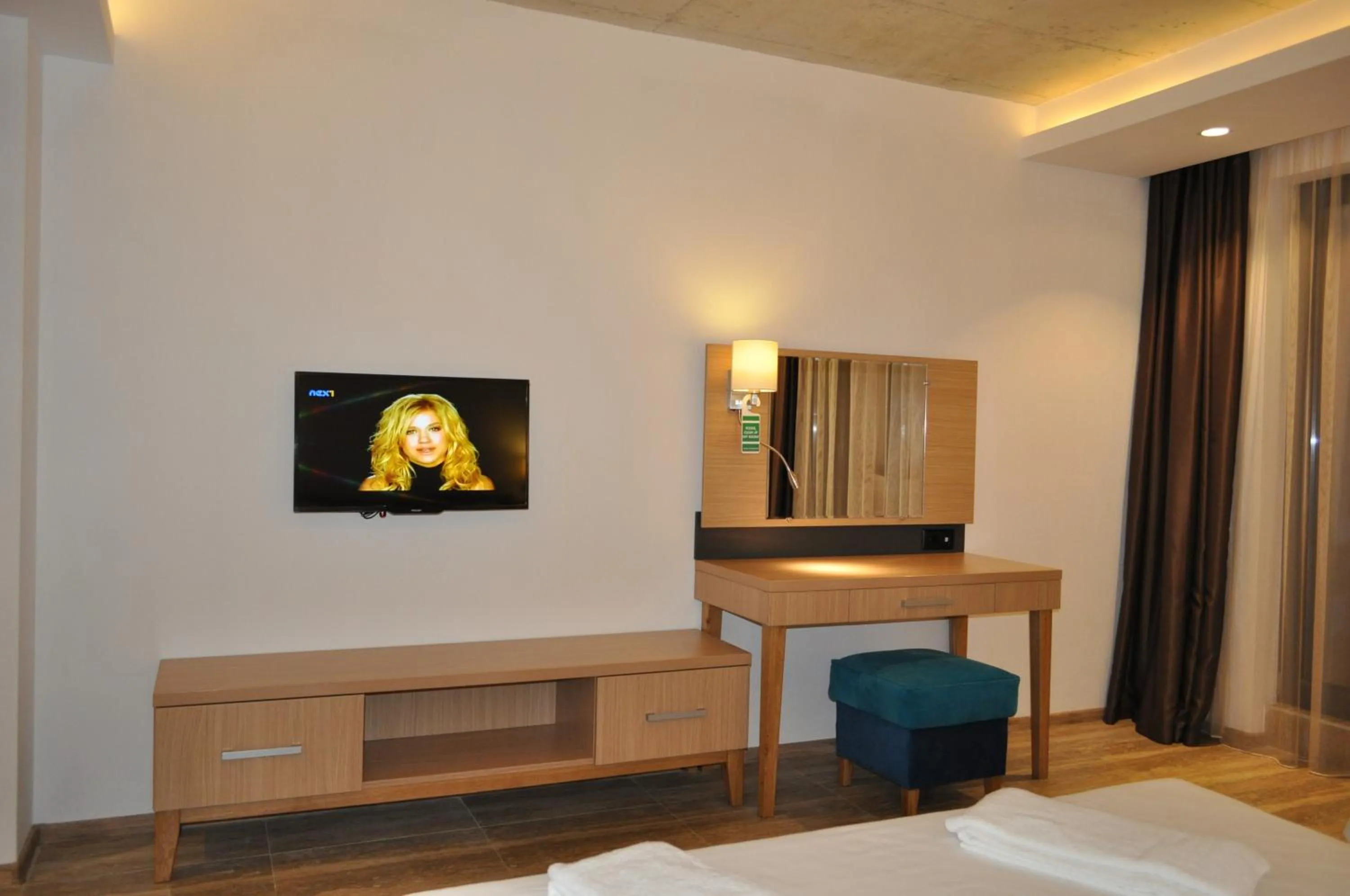 TV and multimedia, Bed in Hotel Tyulenovo