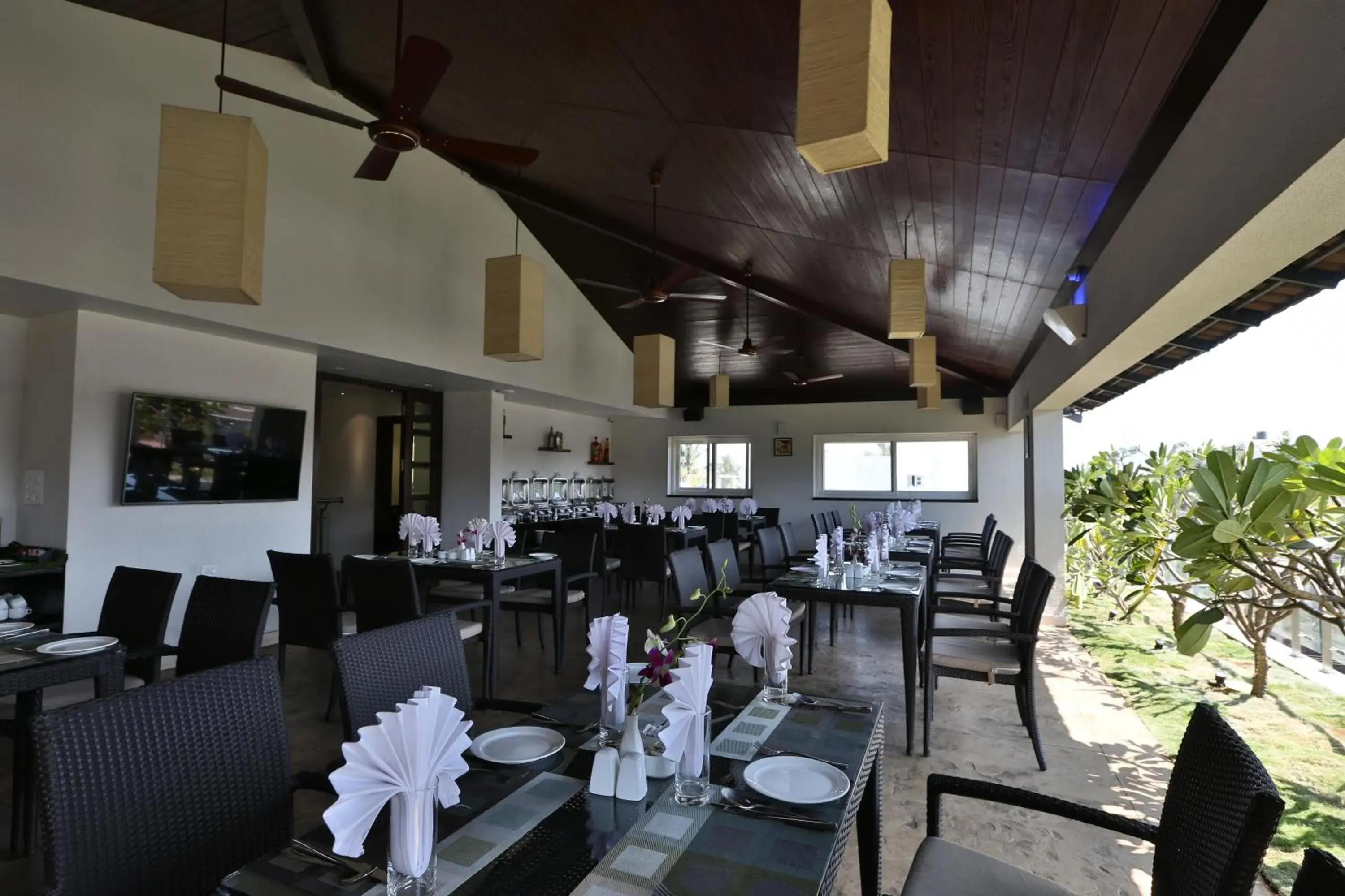 Restaurant/places to eat in Temple Tree Hotel Restaurant/places to eat in Temple Tree Hotel