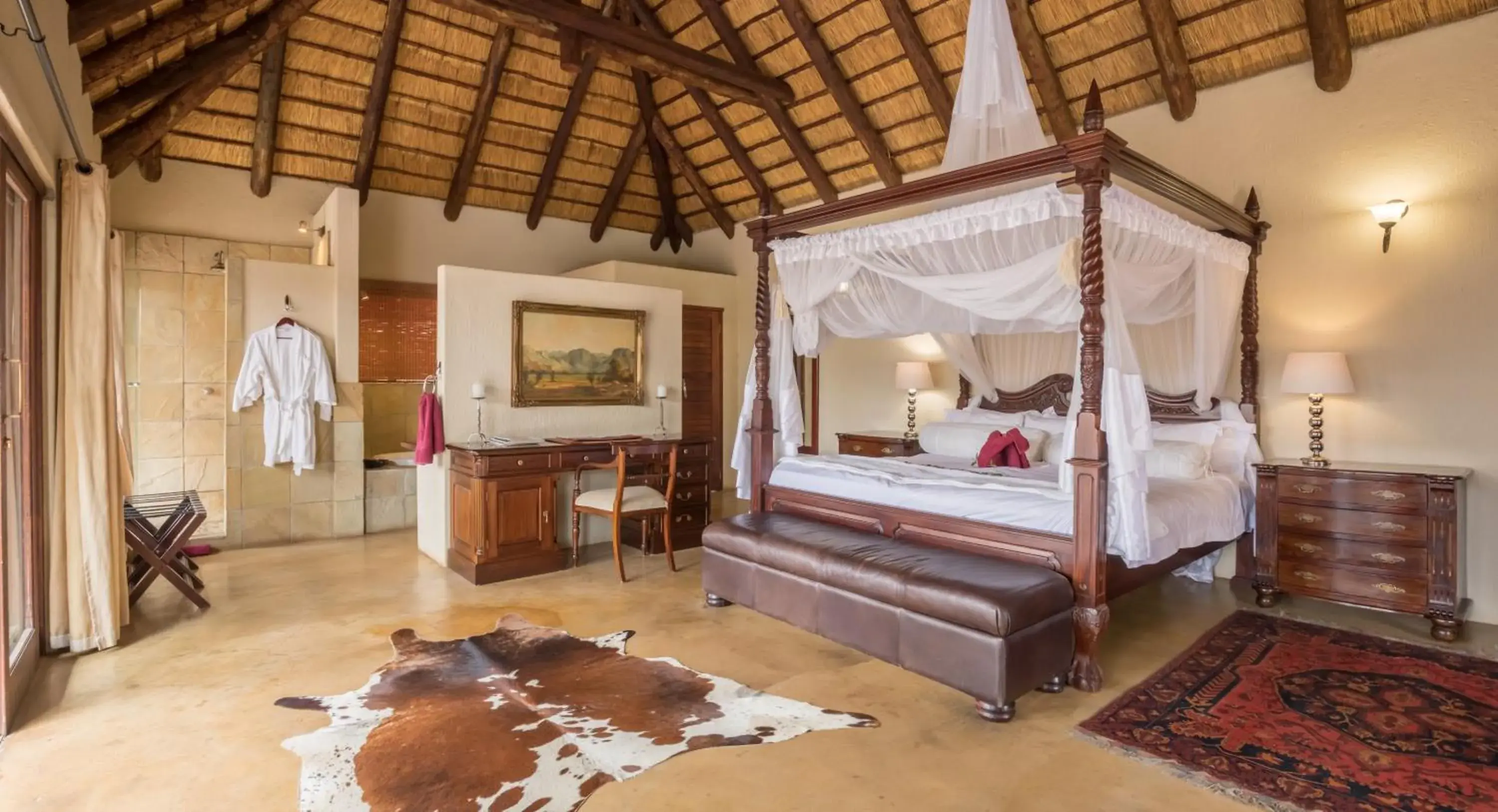 Day, Bed in Karongwe- Shiduli Safari Lodge Day, Bed in Karongwe- Shiduli Safari Lodge