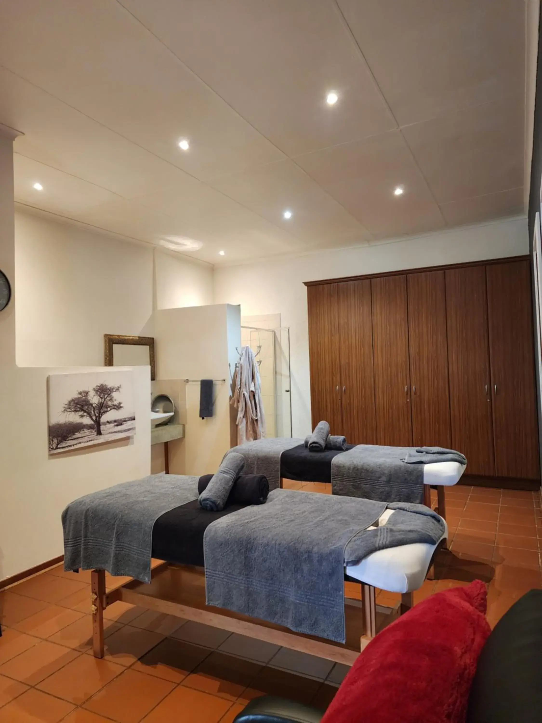 Spa and wellness centre/facilities in Karongwe- Shiduli Safari Lodge Spa and wellness centre/facilities in Karongwe- Shiduli Safari Lodge