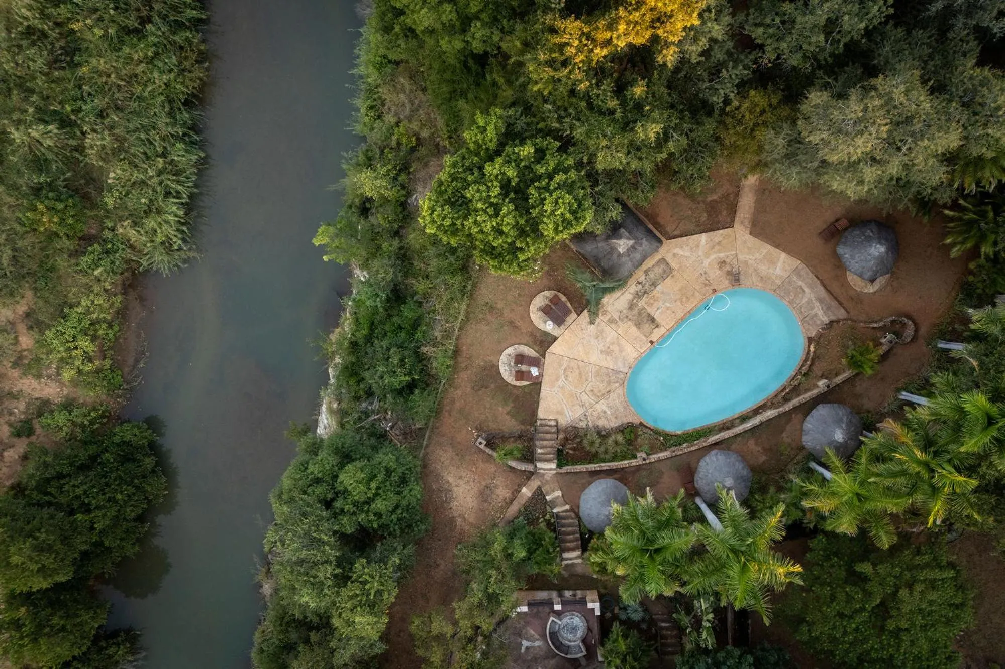 Property building in Karongwe - Chisomo Safari Camp