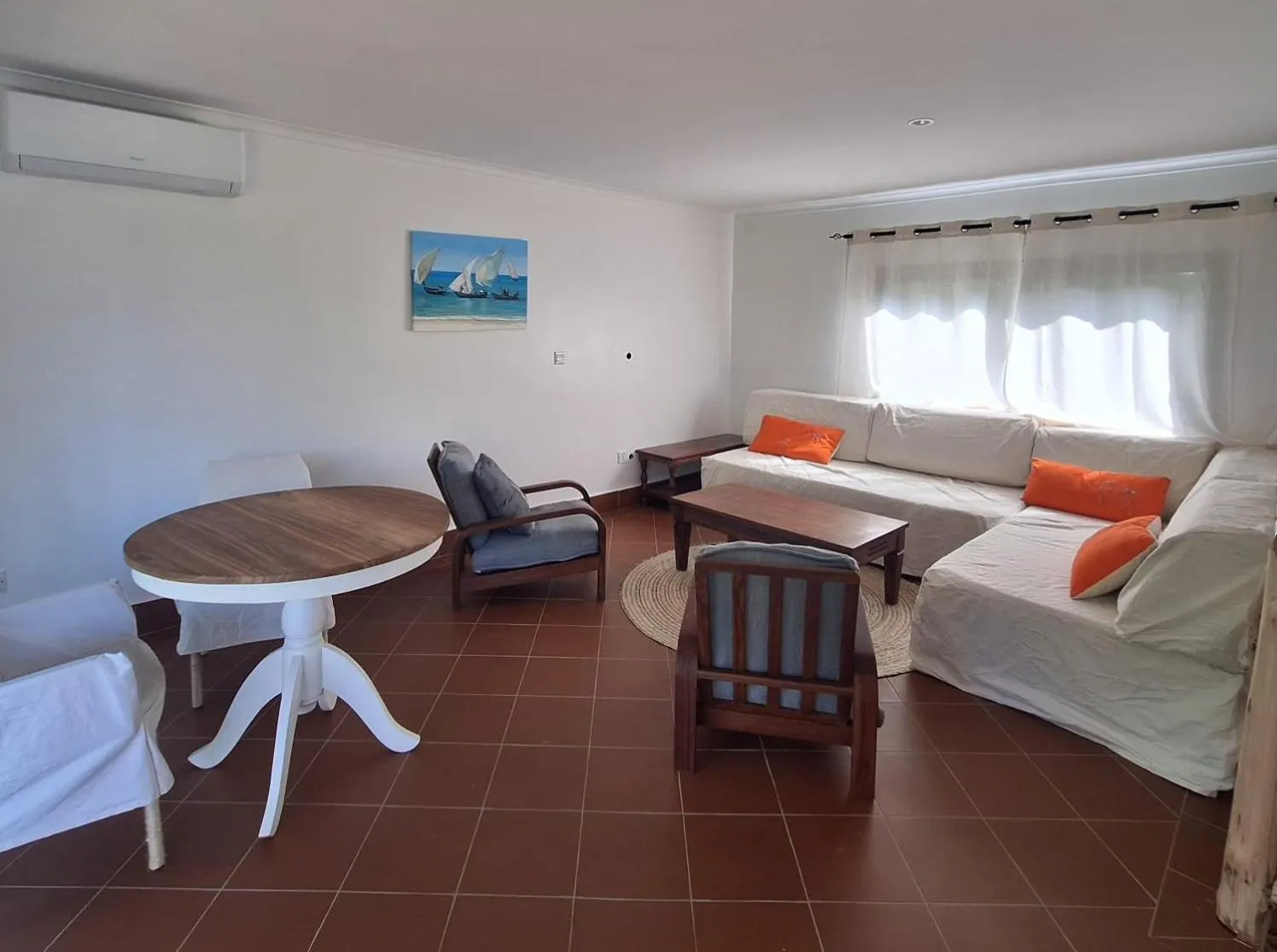 Living room, Bed in Kipepeo Beach and Village