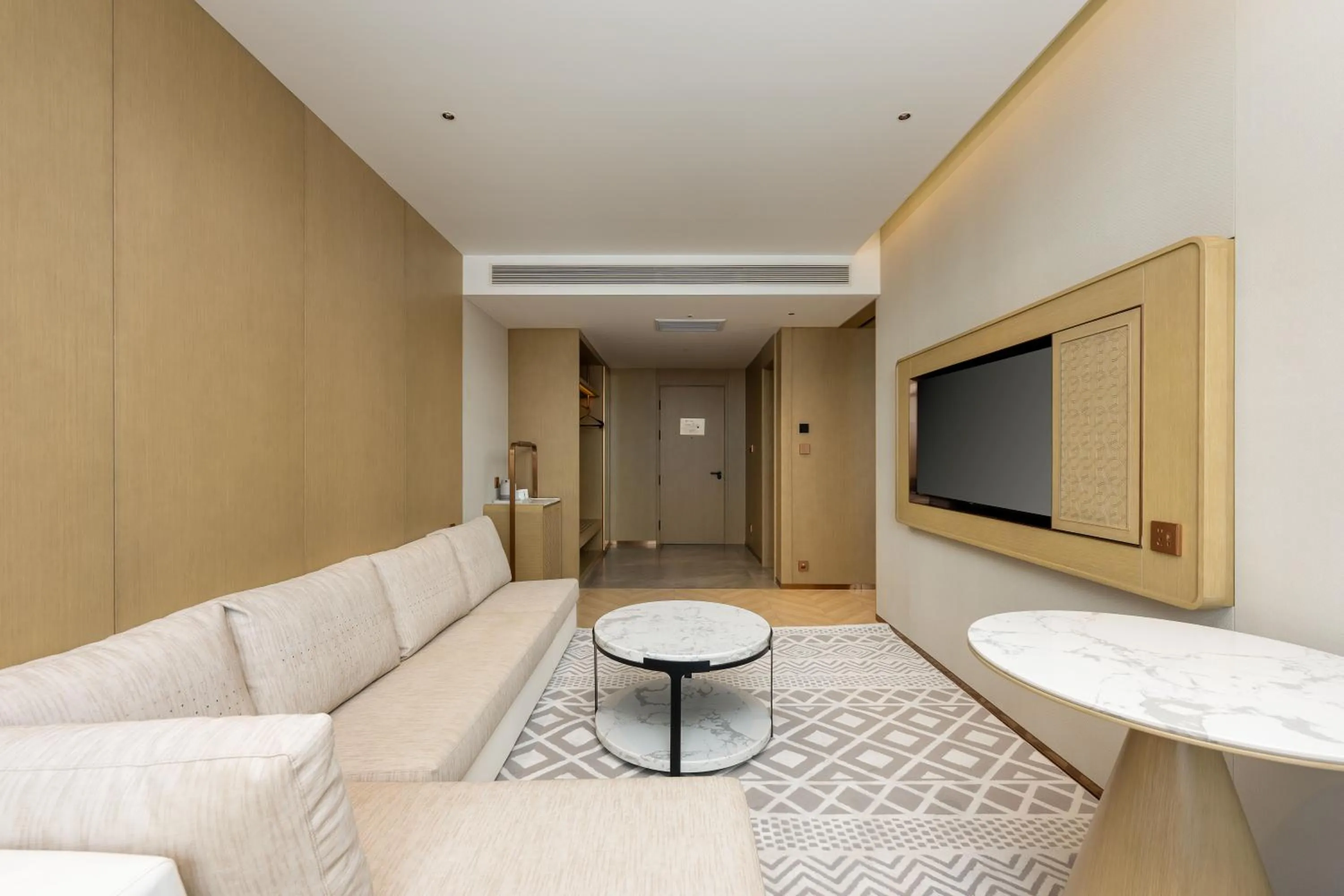 Seating area in Holiday Inn Express Kashgar Downtown by IHG