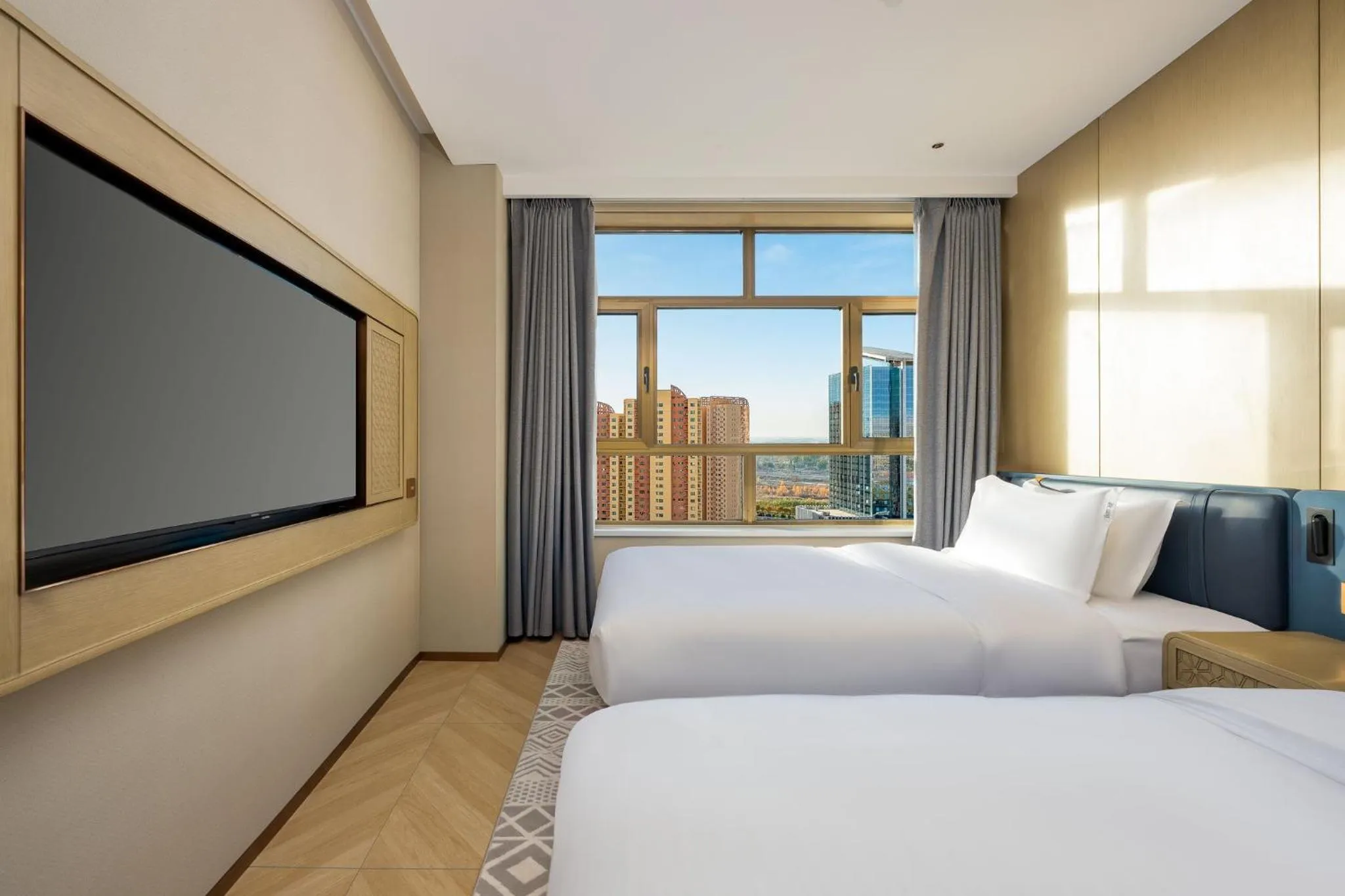 Photo of the whole room, Bed in Holiday Inn Express Kashgar Downtown by IHG