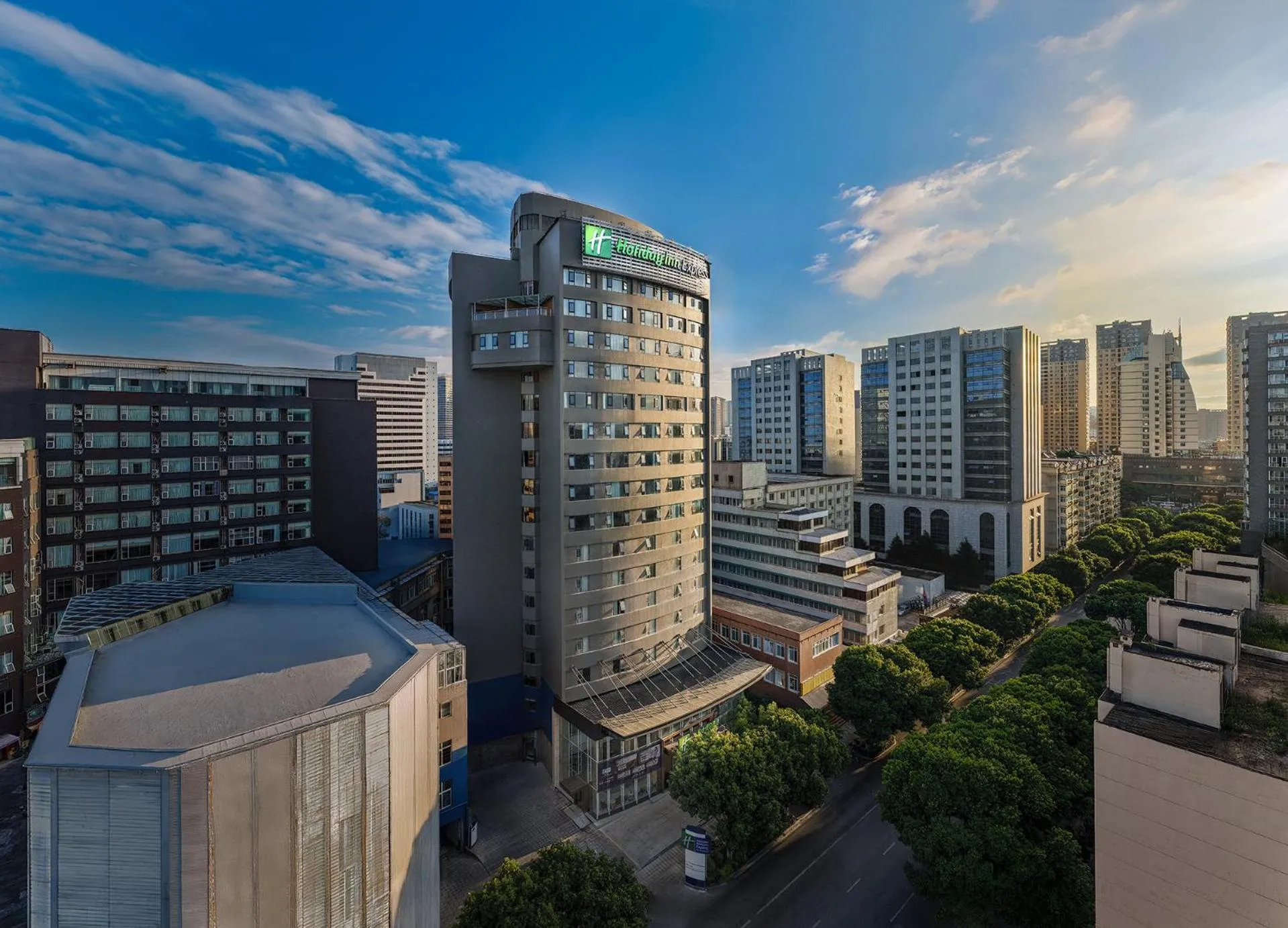 Holiday Inn Express Kunming Railway Station by IHG