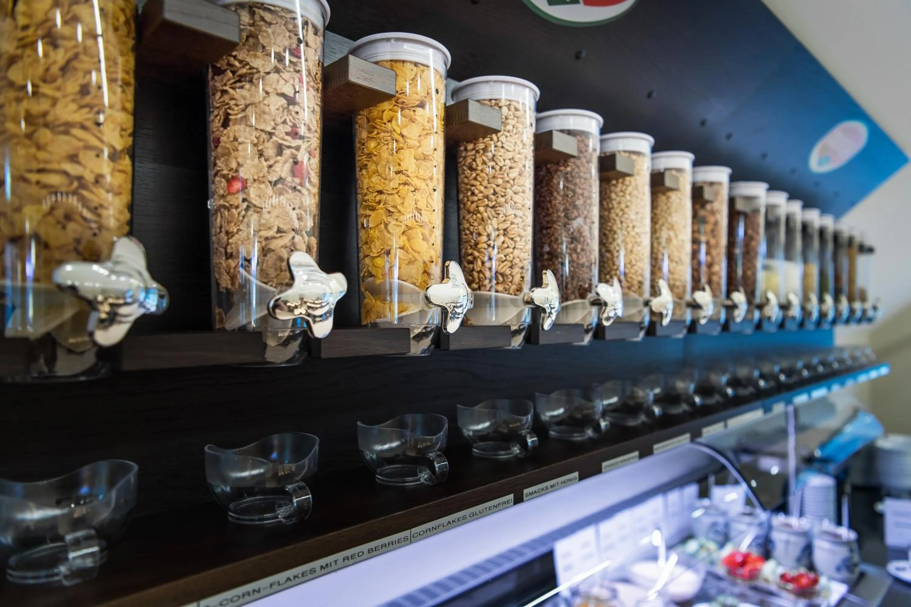 Buffet breakfast in Hotel one66 (free parking garage)