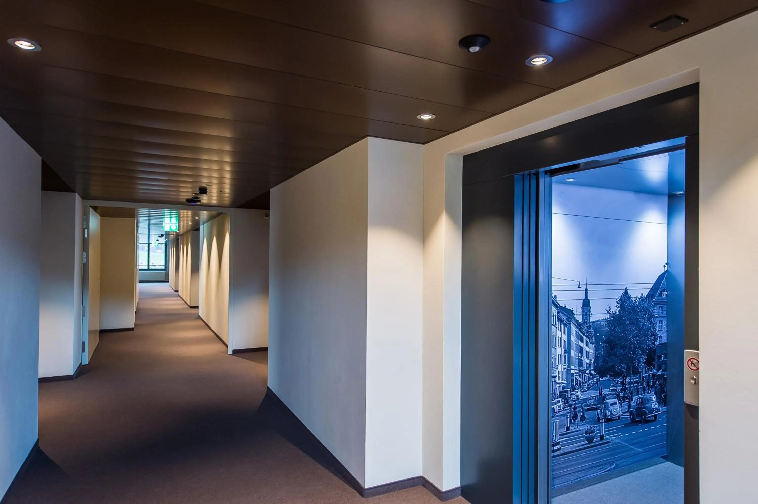 Property building in Hotel one66 (free parking garage)