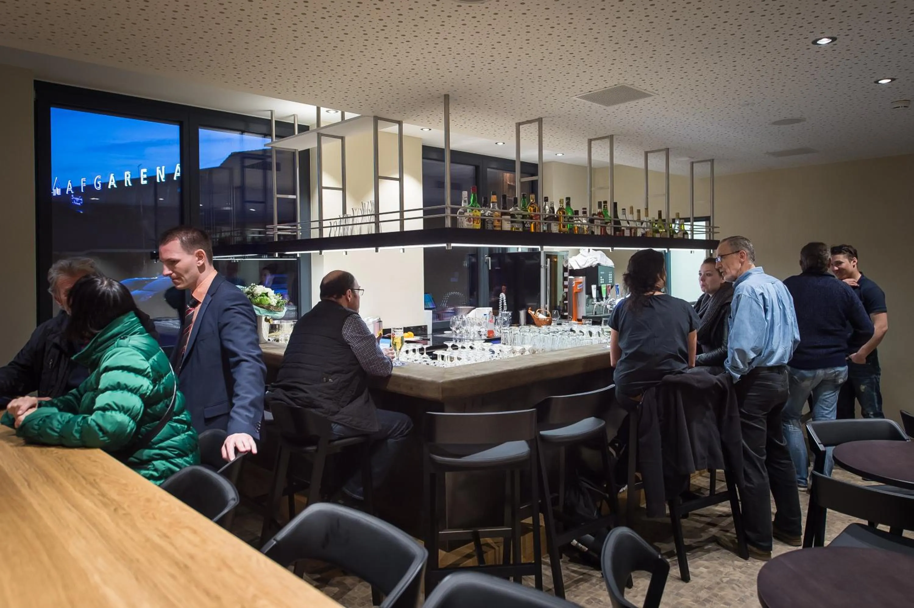 Lounge or bar in Hotel one66 (free parking garage)
