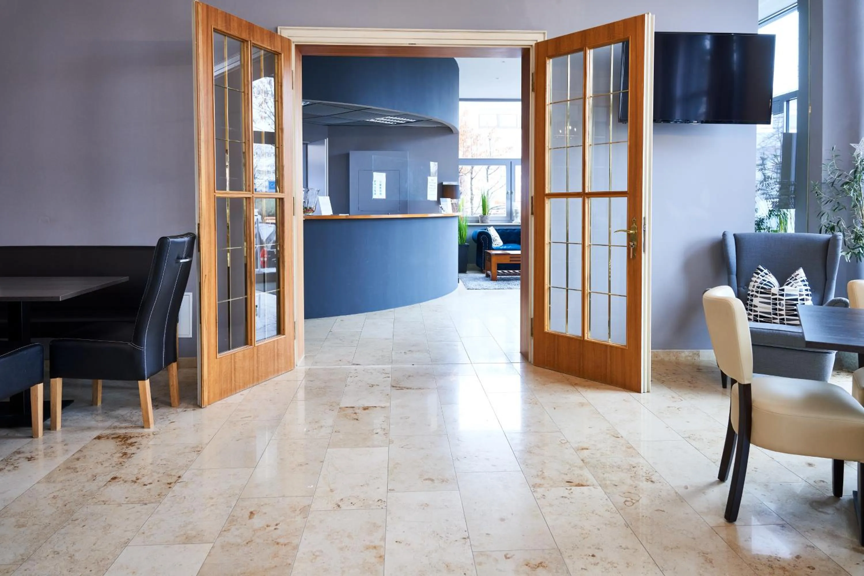 Lobby or reception in ARRIVEL Hotel Kirchheim - bisher Novitel