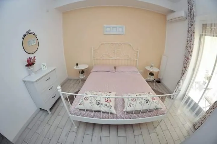 Bed in Salerno Inn B&B