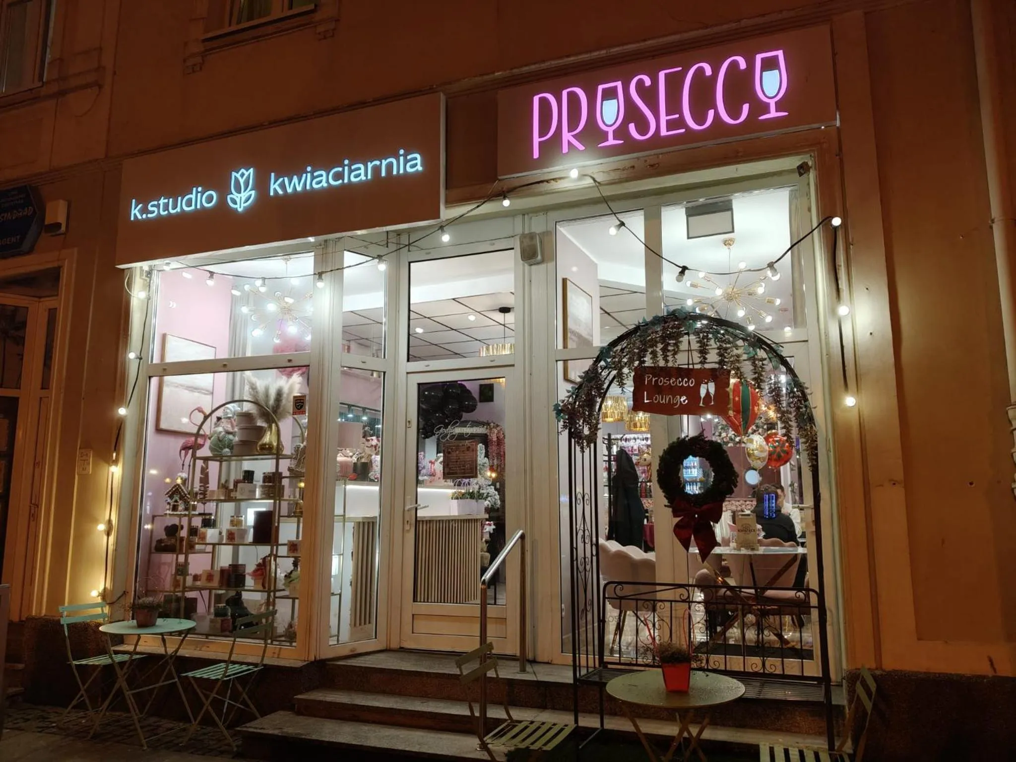 Inna Strefa - Sleep & Restaurant