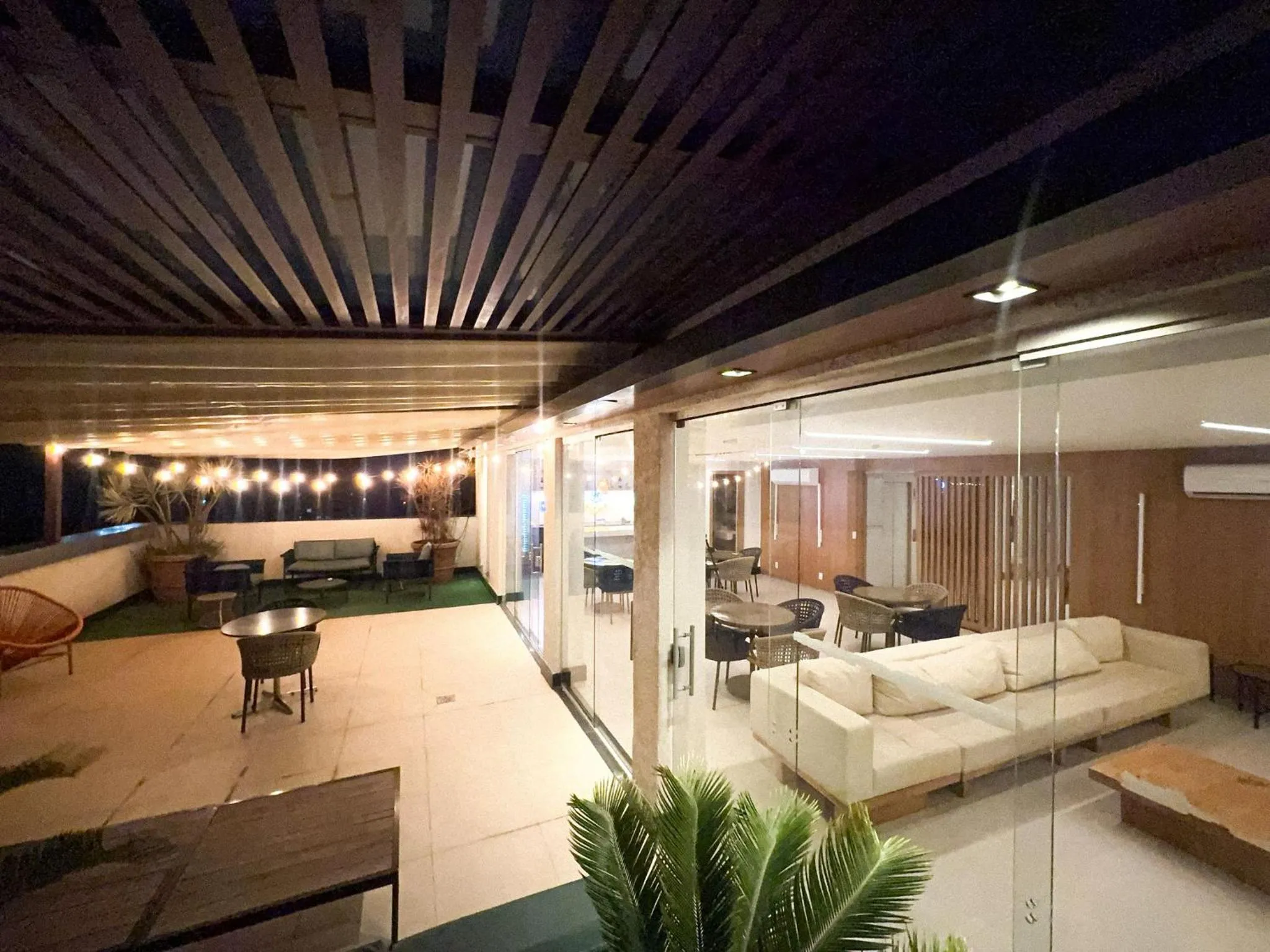 Balcony/Terrace in Royalty Rio Hotel