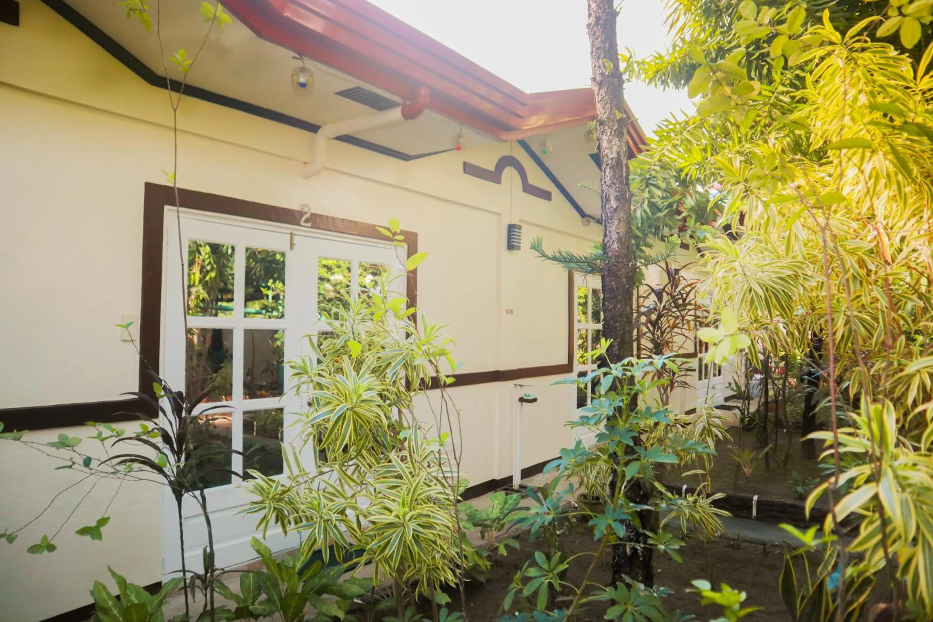 Property building in Olana Bed and Breakfast