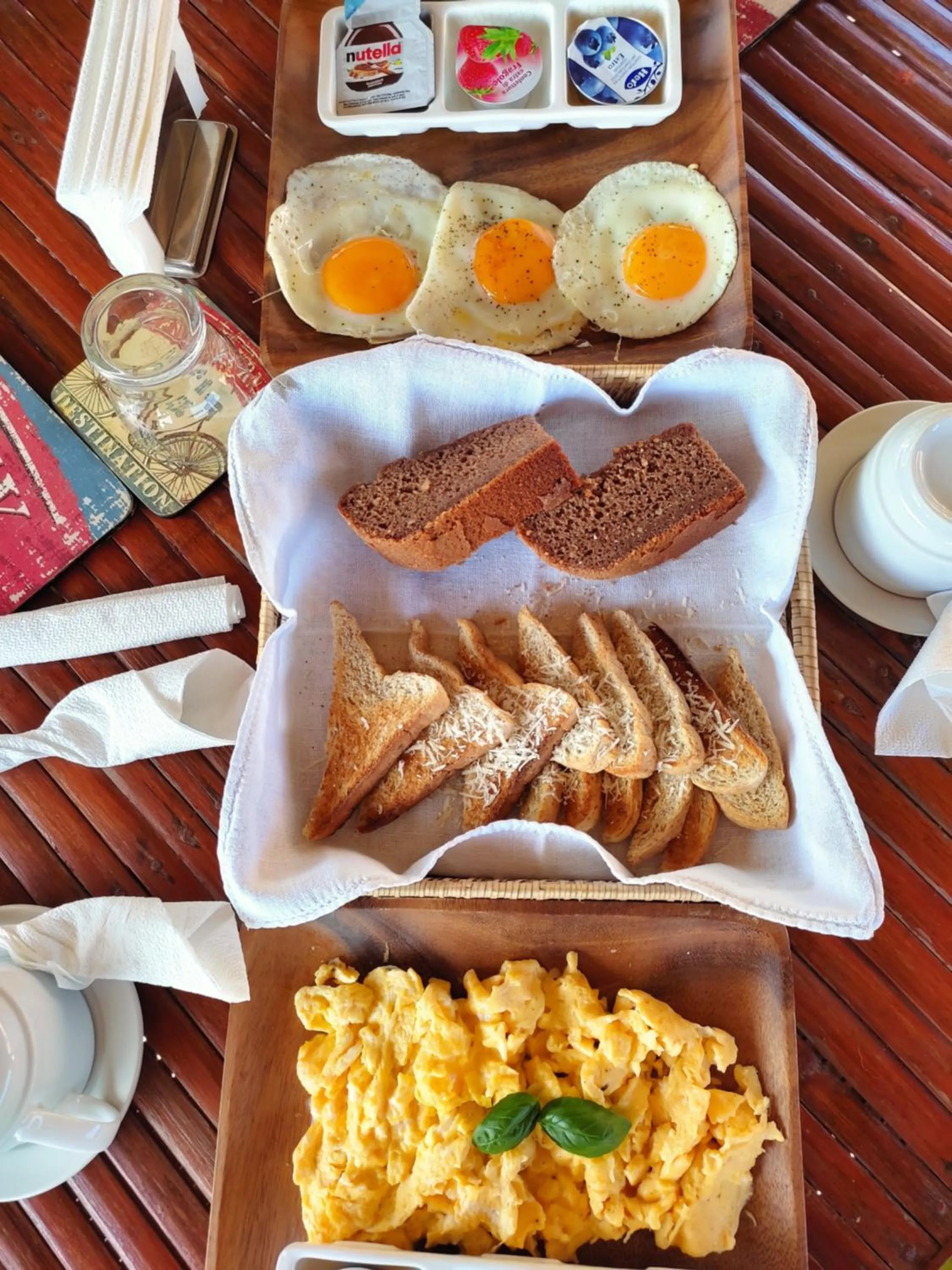 Breakfast in Olana Bed and Breakfast