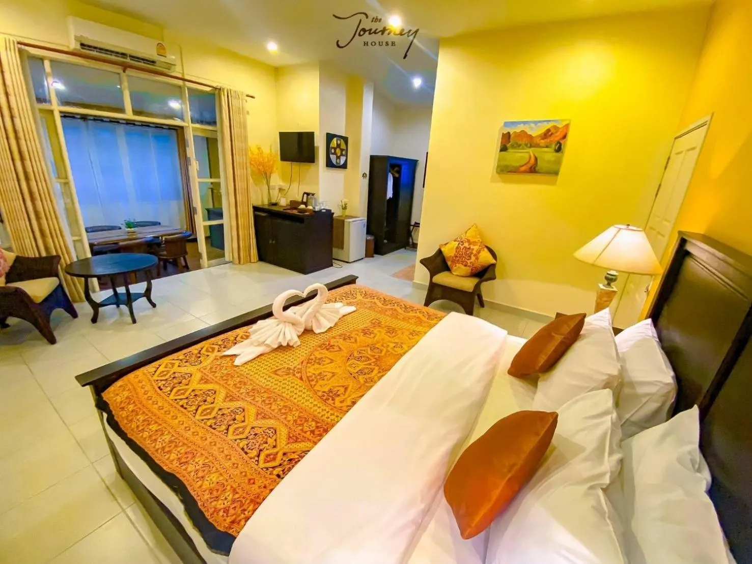 Communal lounge/ TV room, Bed in The Journey House Lifestyle Boutique Hotel