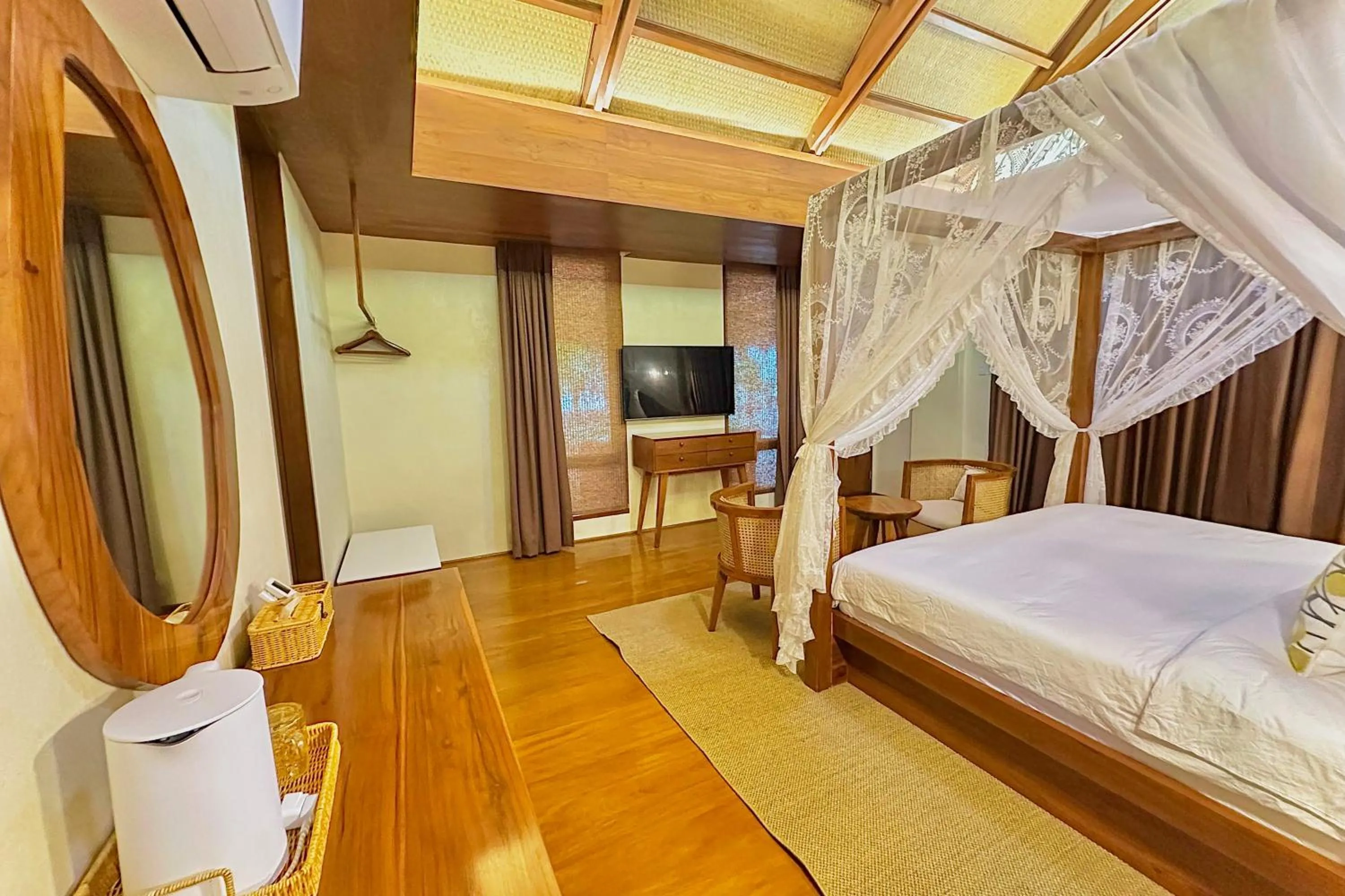 Bed in Mandala Beach Resorts powered by Cocotel