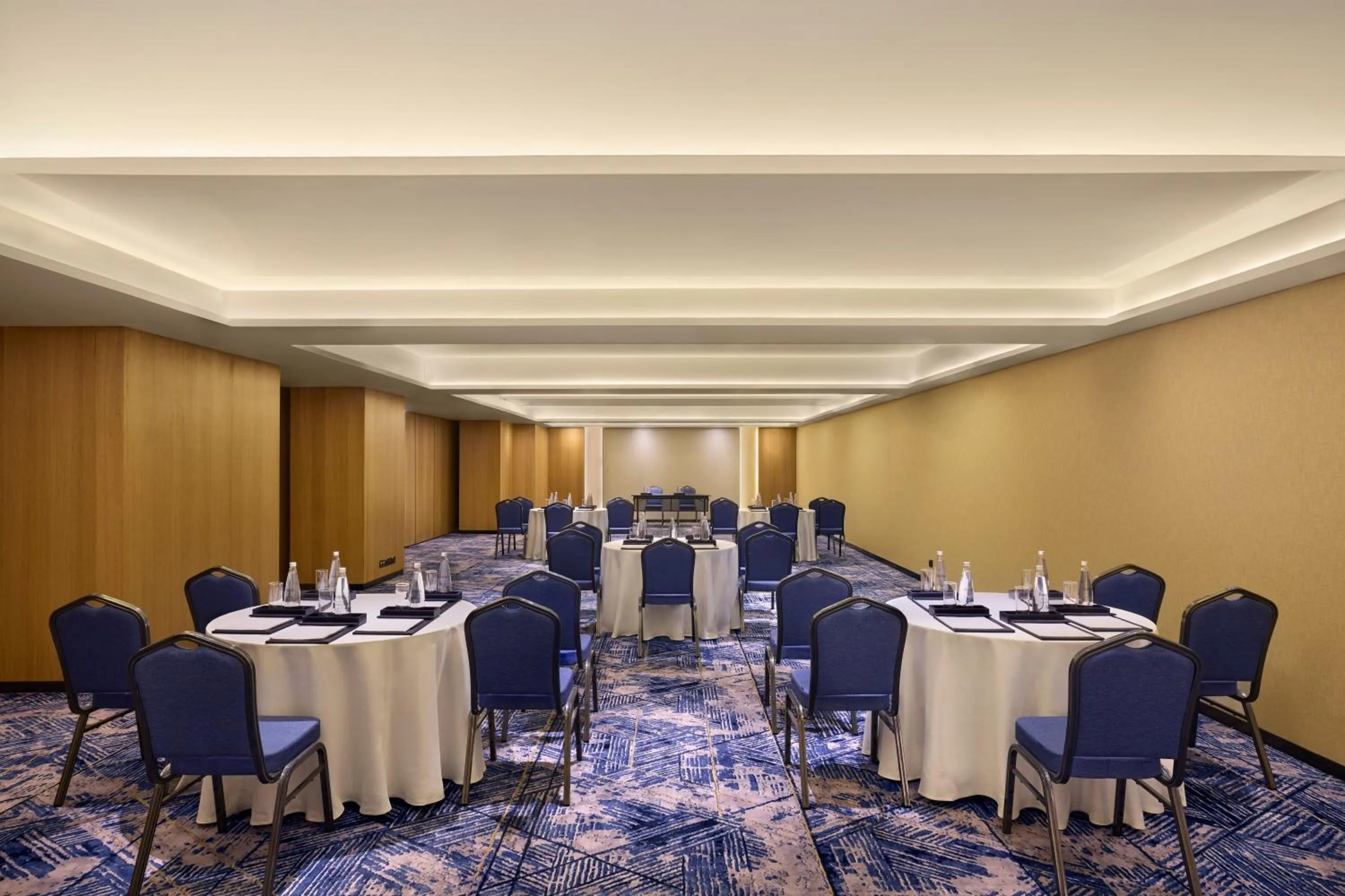 Banquet/Function facilities in Fairfield by Marriott Mumbai Andheri West
