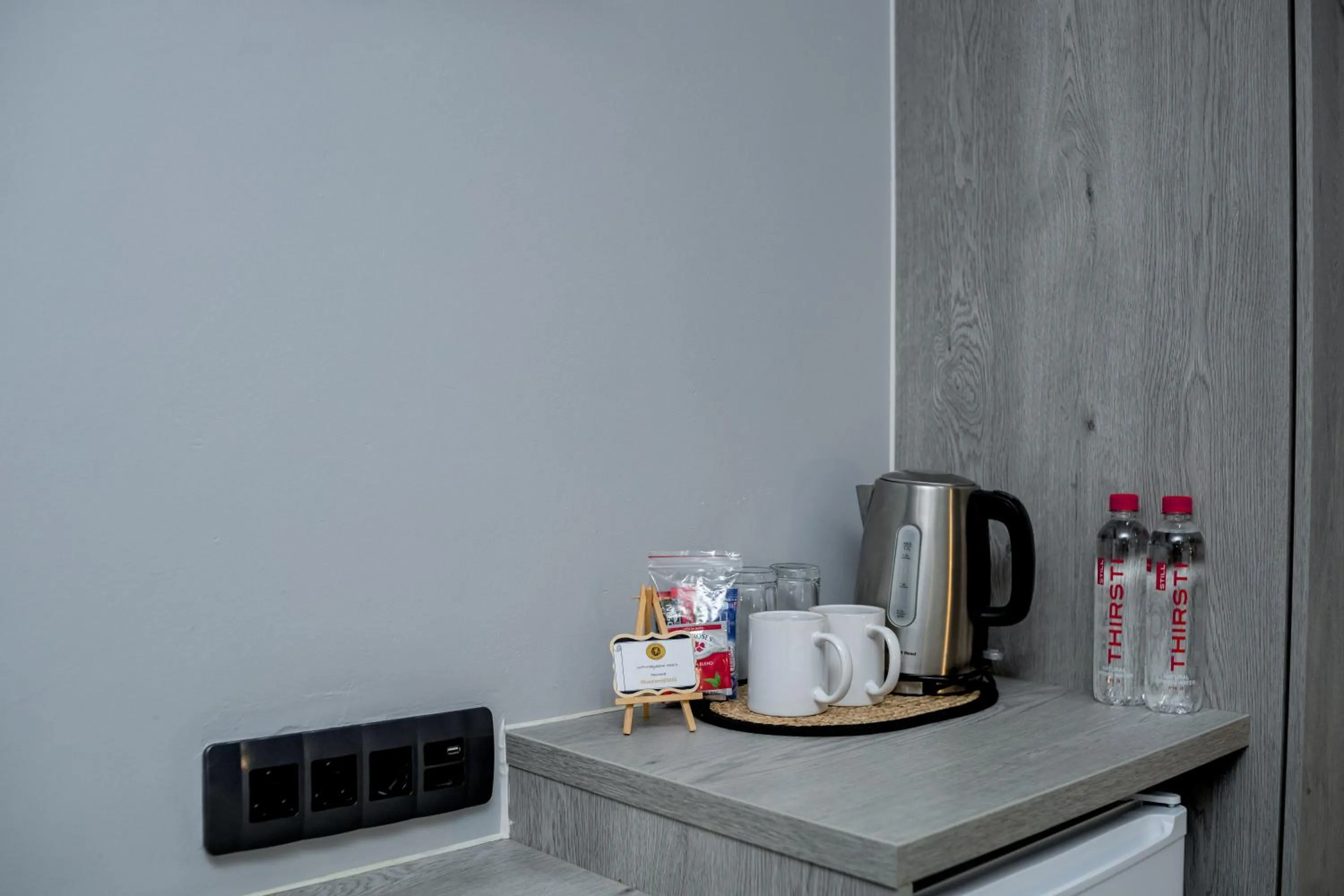 Coffee/tea facilities in Khayalami Hotel - Secunda