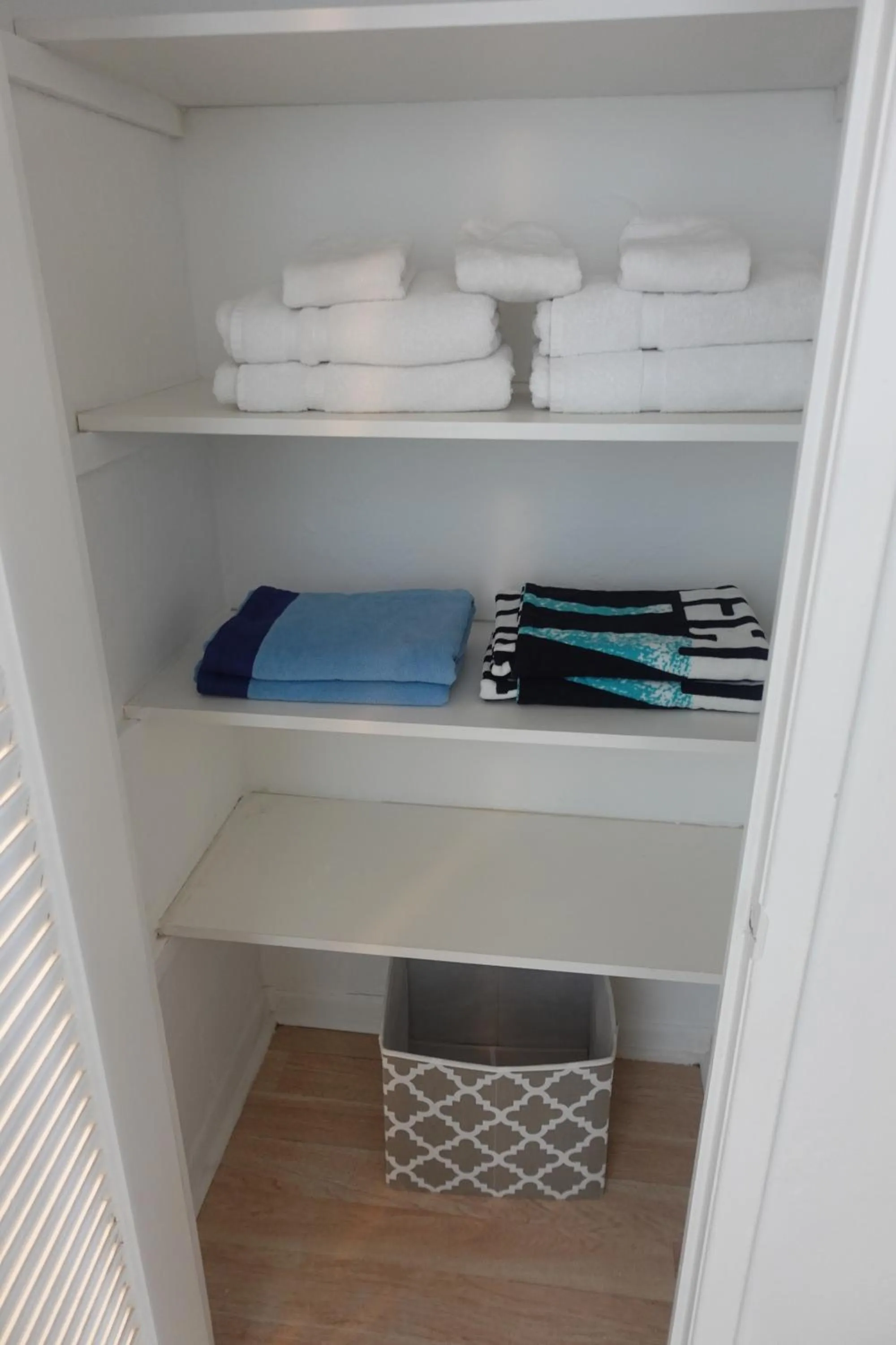 Ocean Reserve STR-01045