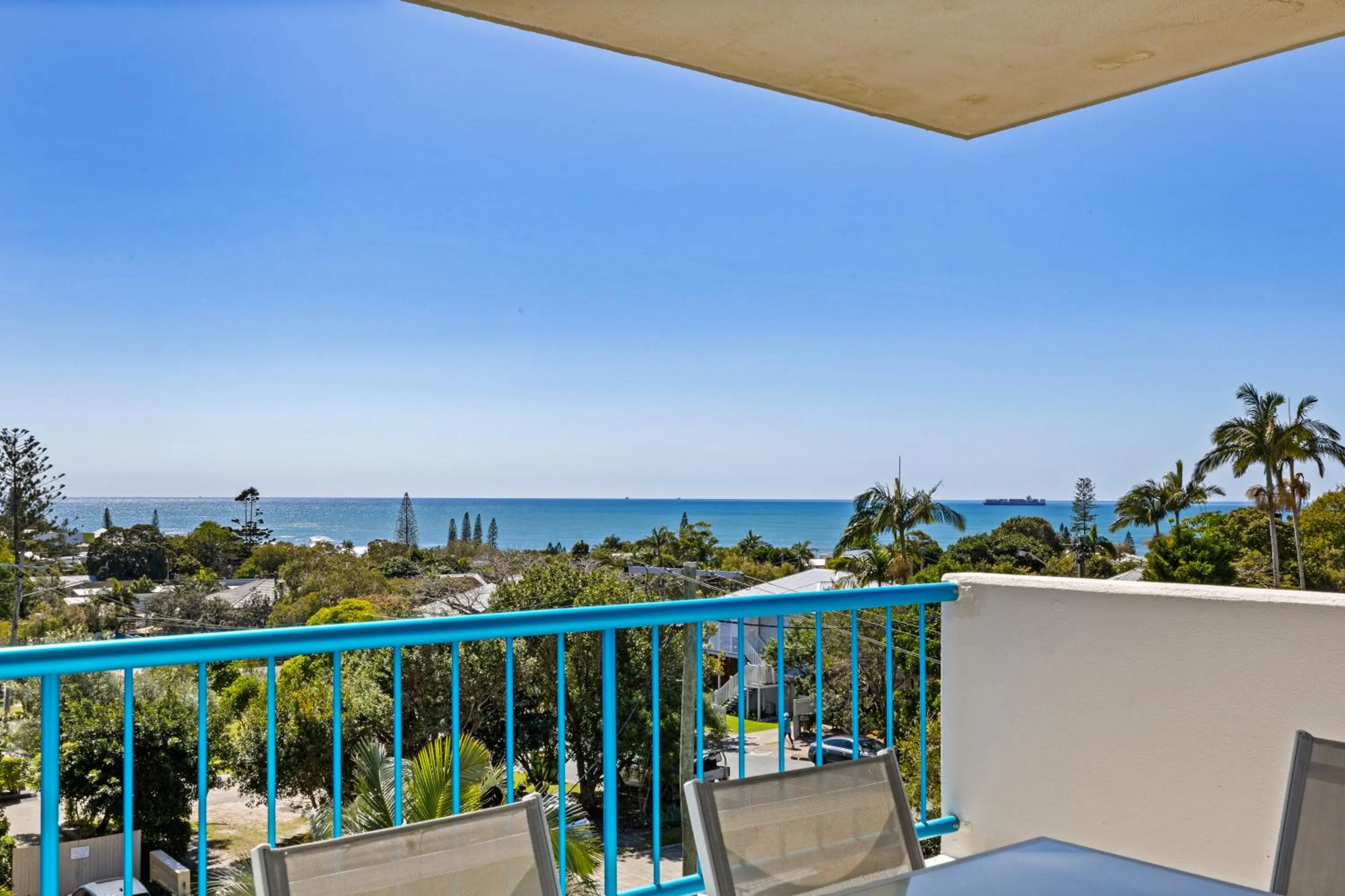 Burgess @ Kings Beach Apartments