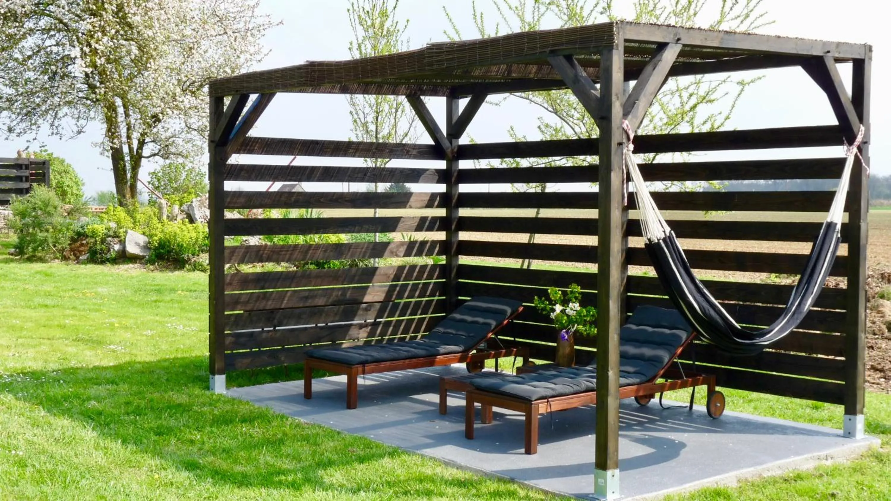 Garden view in La Ligne